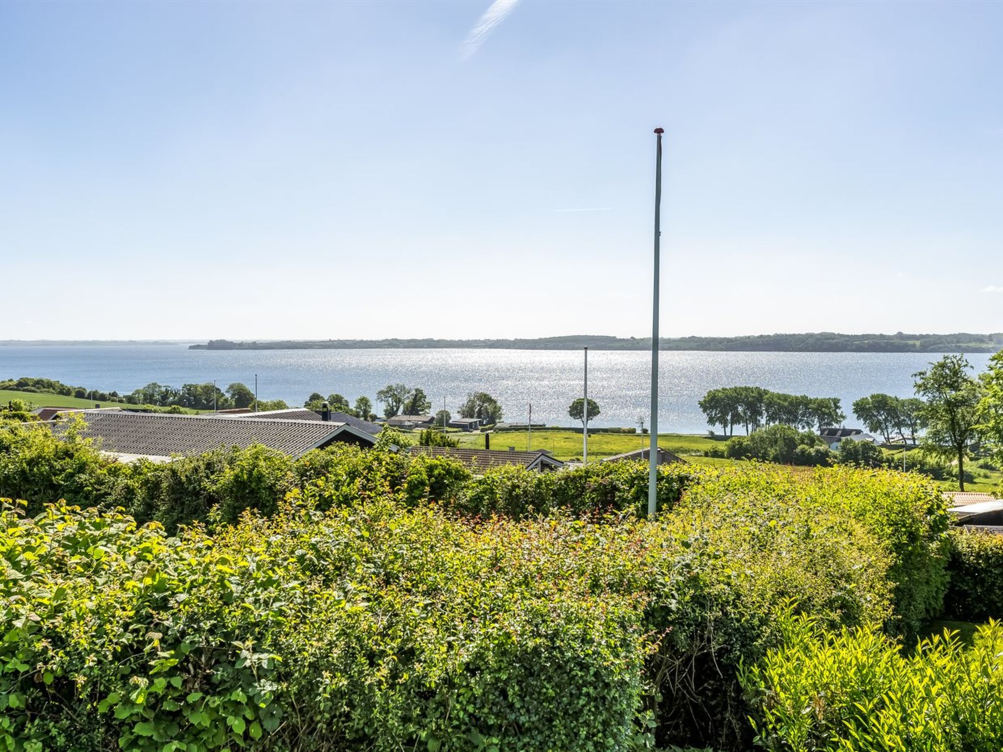 "Fokke" - 450m from the sea