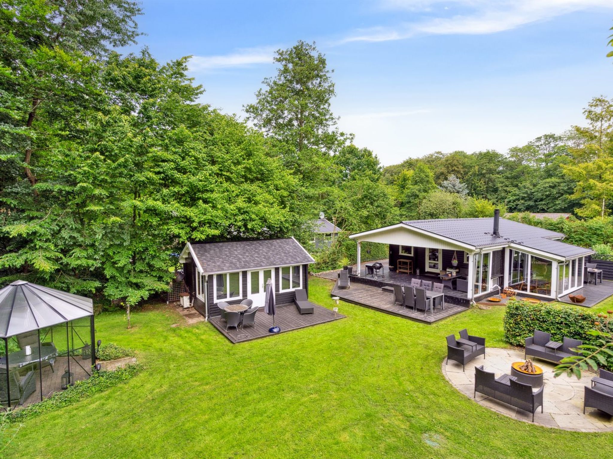 "Araminta" - 800m from the sea - Draußen