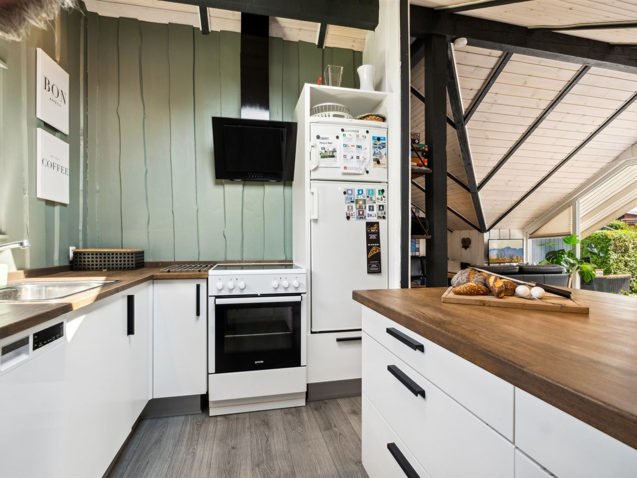 "Erke" - 800m from the sea - Binnen