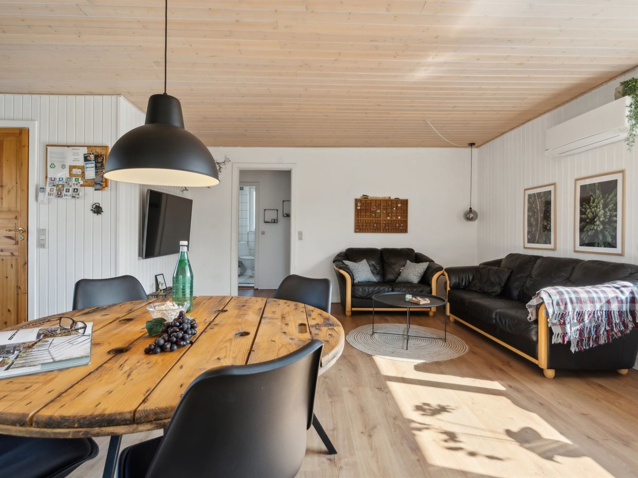 "Vemund" - 500m from the sea-Drinnen