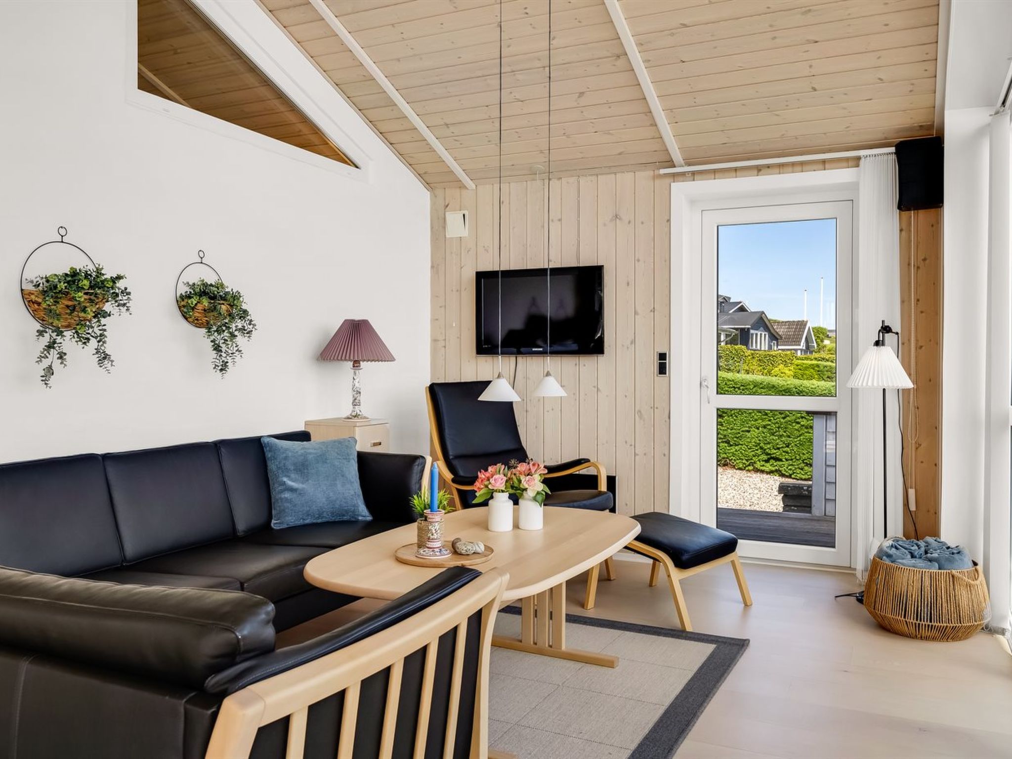 "Jelke" - 500m from the sea-Binnen