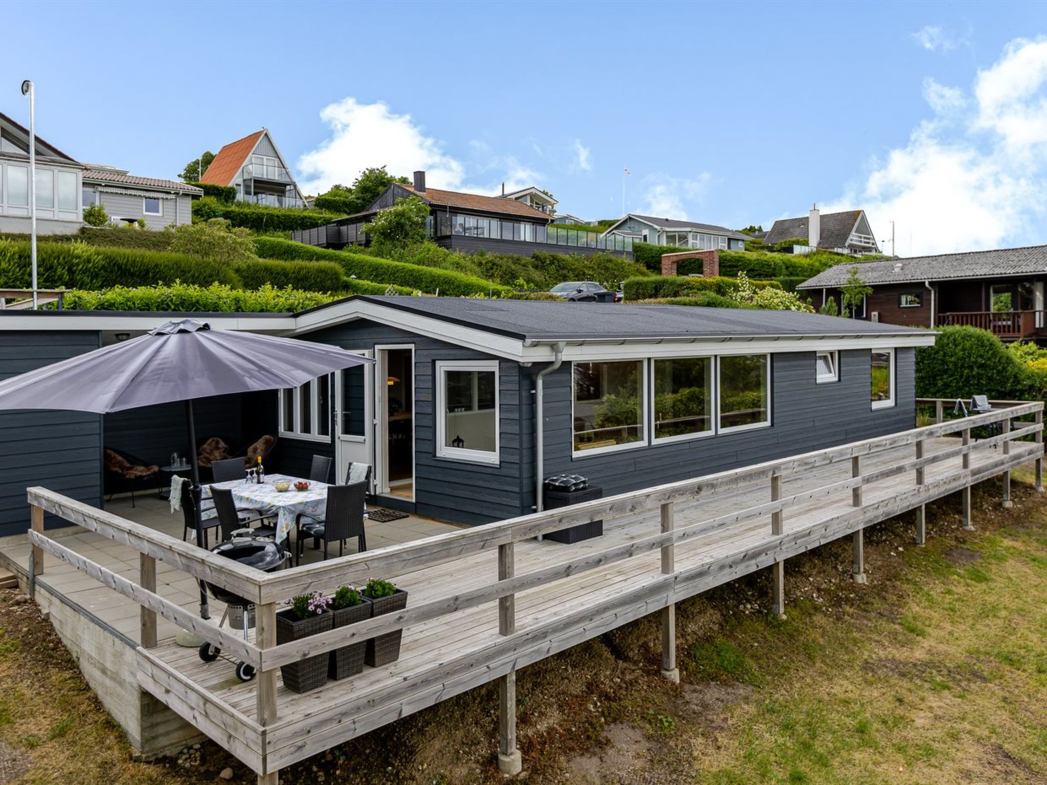 "Gyda" - 350m from the sea - Buiten
