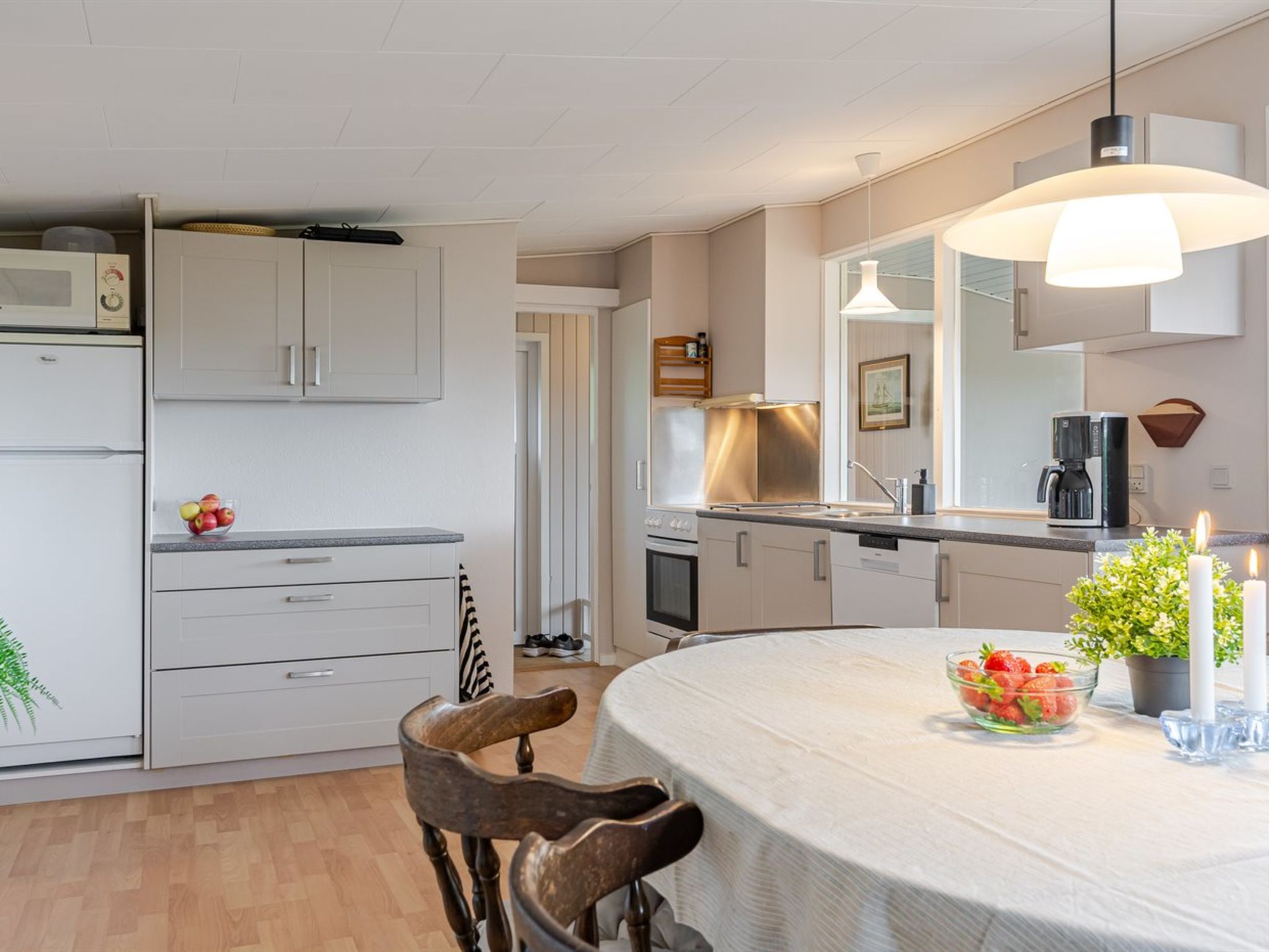 "Gyda" - 350m from the sea - Binnen