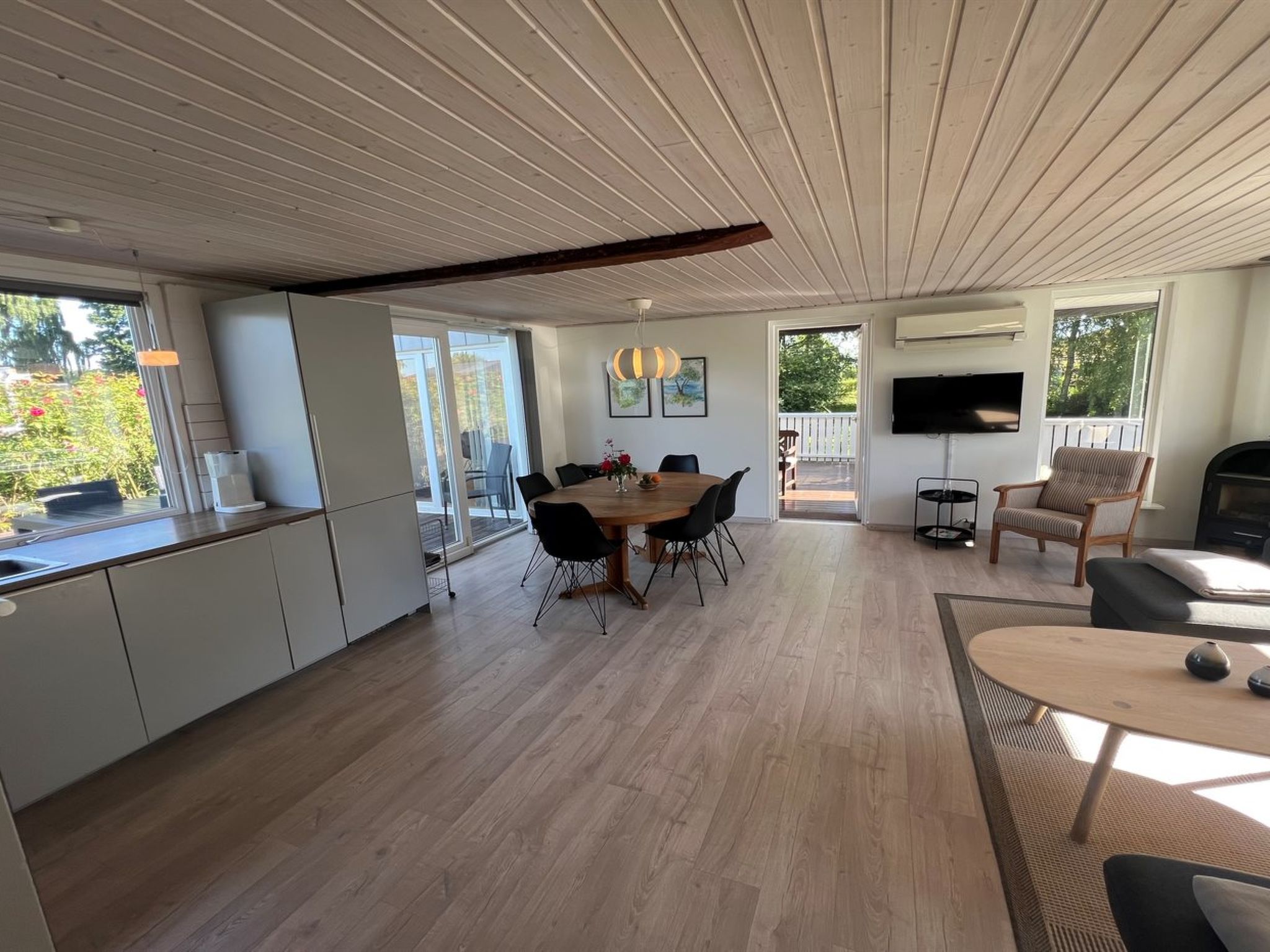 "Elja" - 400m from the sea-Drinnen