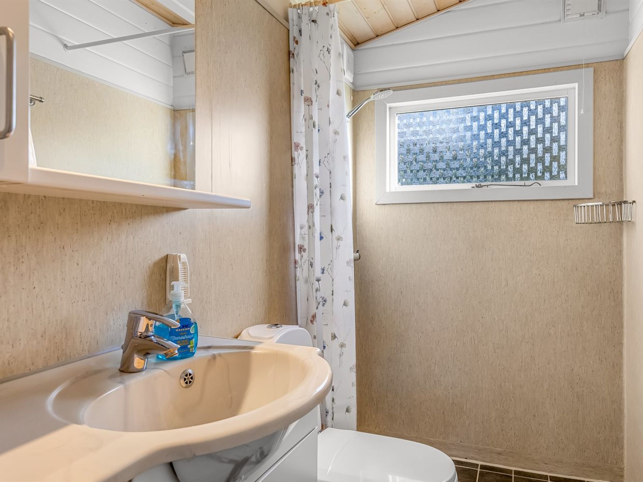 "Valea" - 600m from the sea-Inside