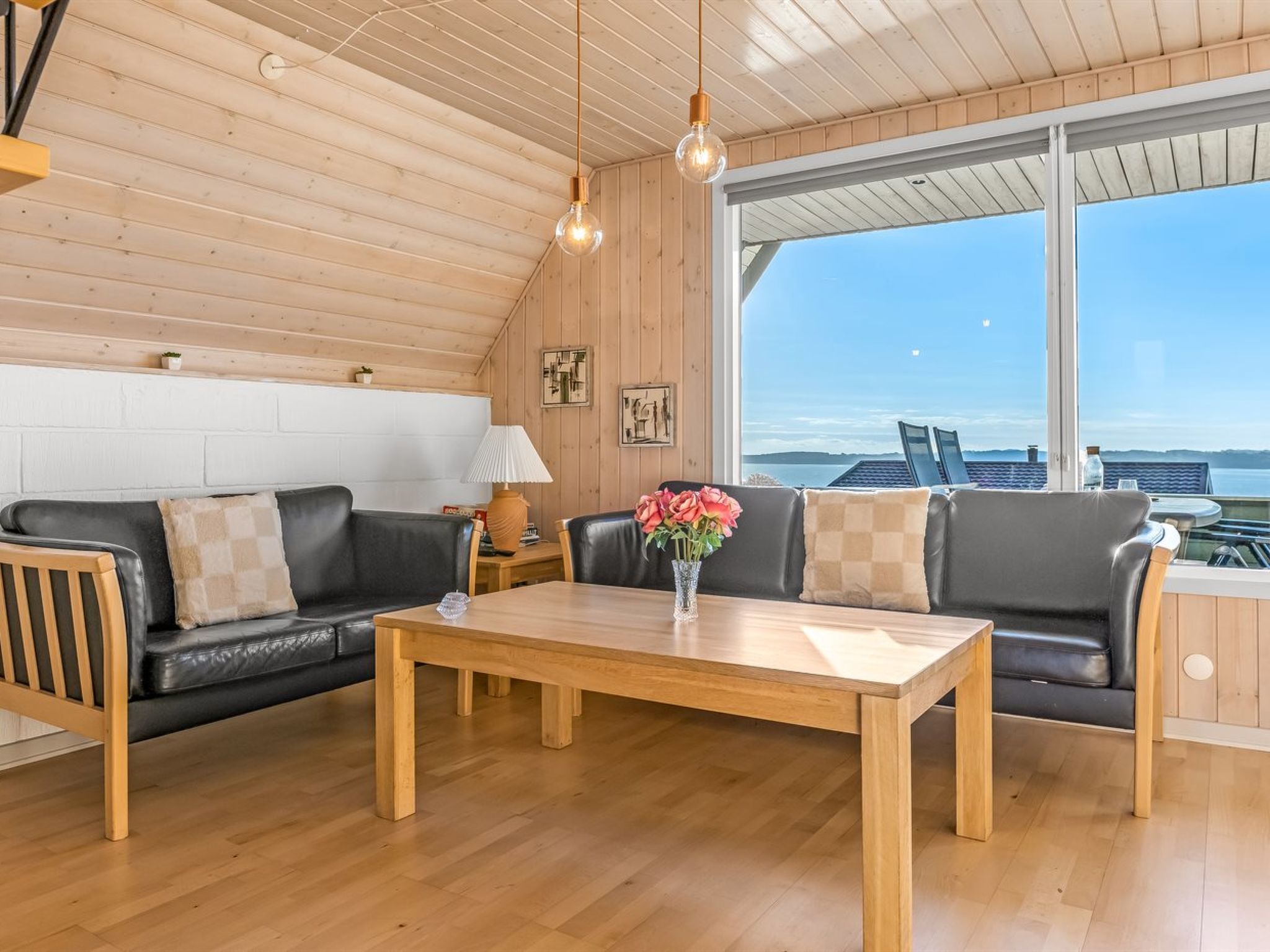 "Elisabete" - 600m from the sea-Inside