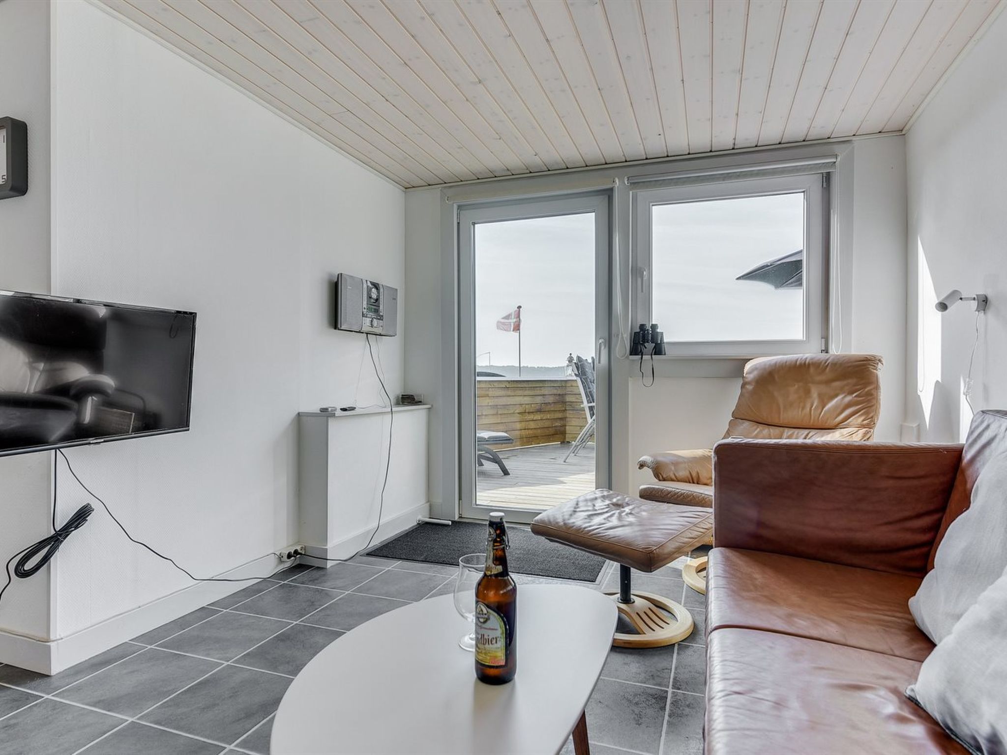 "Gjurgja" - 100m from the sea - Binnen