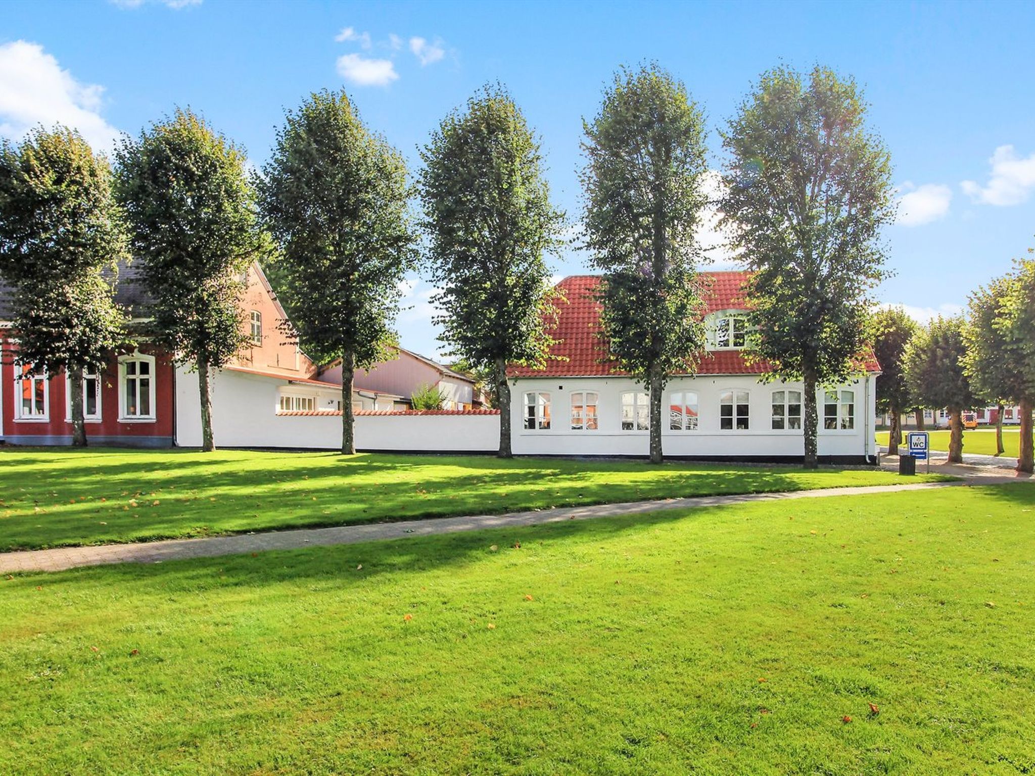 "Reeta" - 32km from the sea - Outside