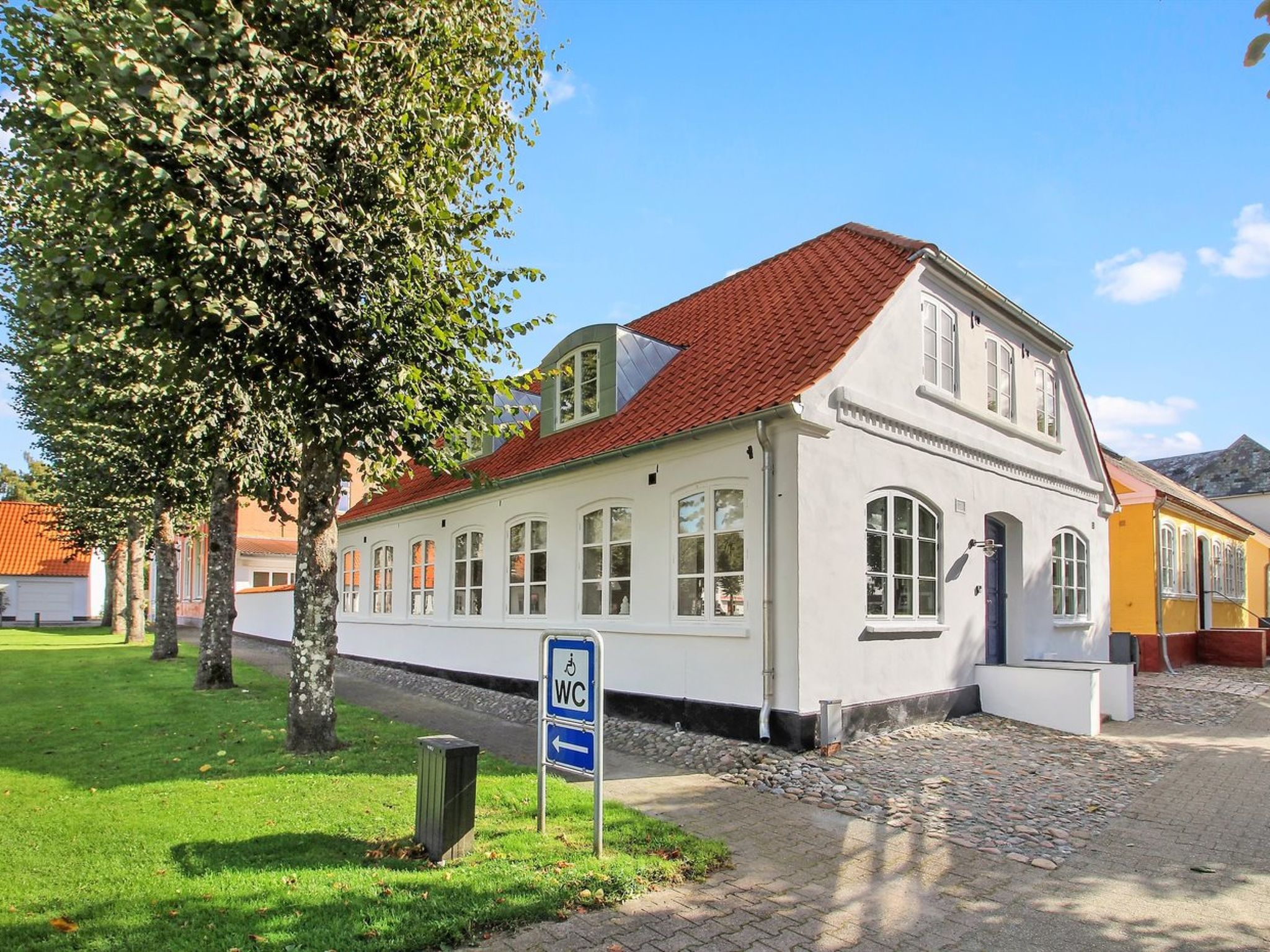 "Reeta" - 32km from the sea - Outside