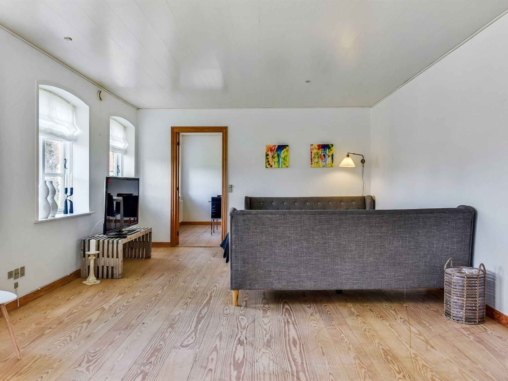 "Reeta" - 32km from the sea - Inside