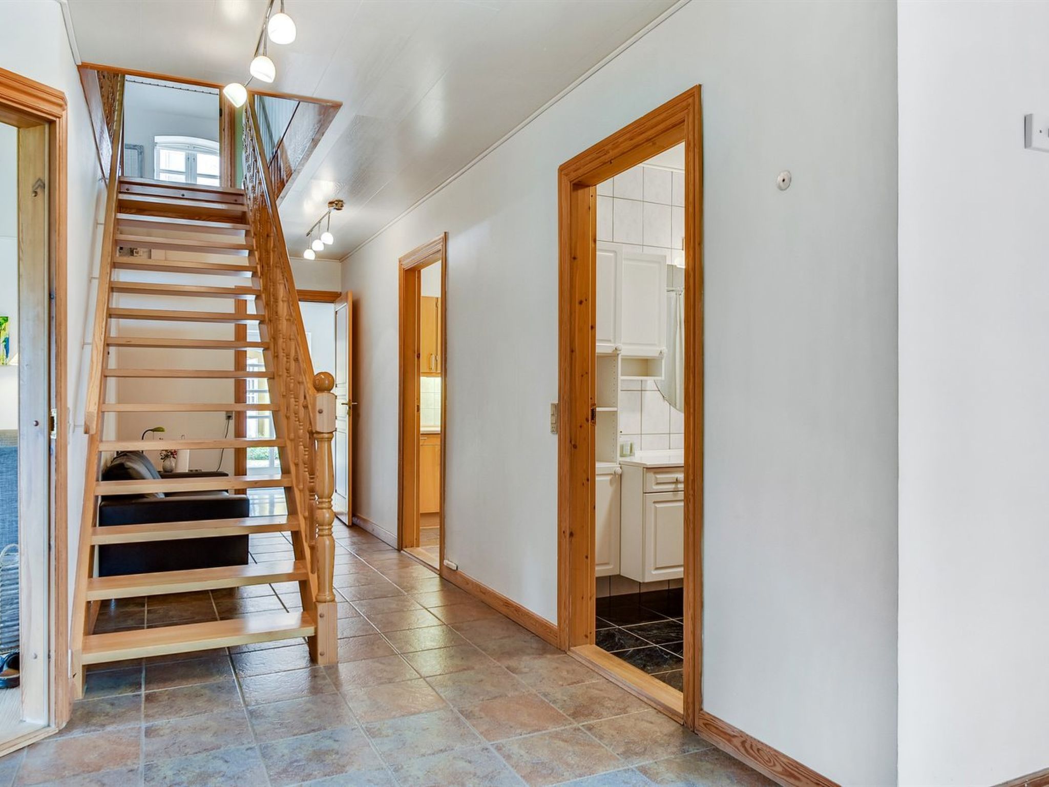 "Reeta" - 32km from the sea - Inside