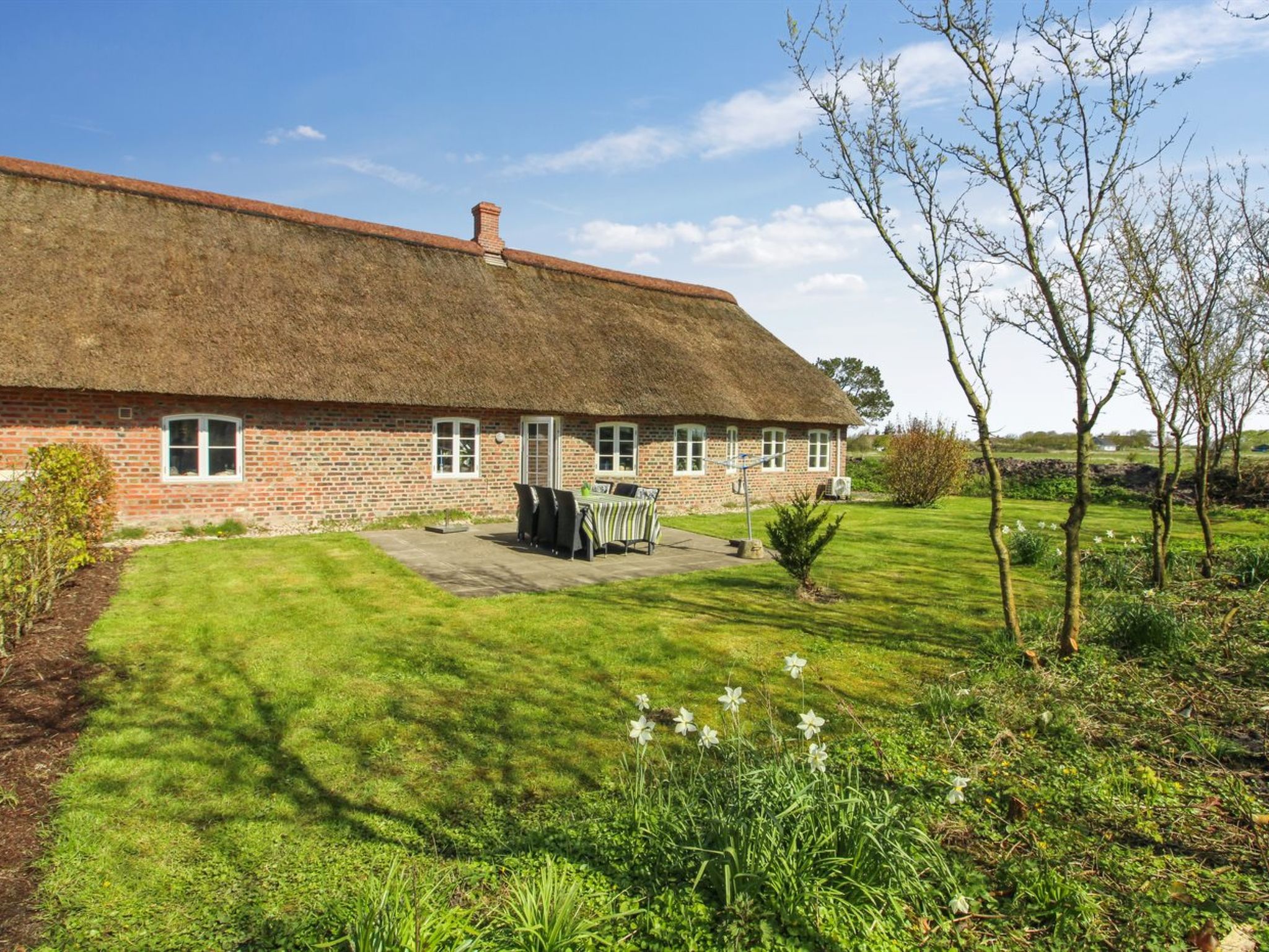 "Syra" - 20km from the sea-Buiten