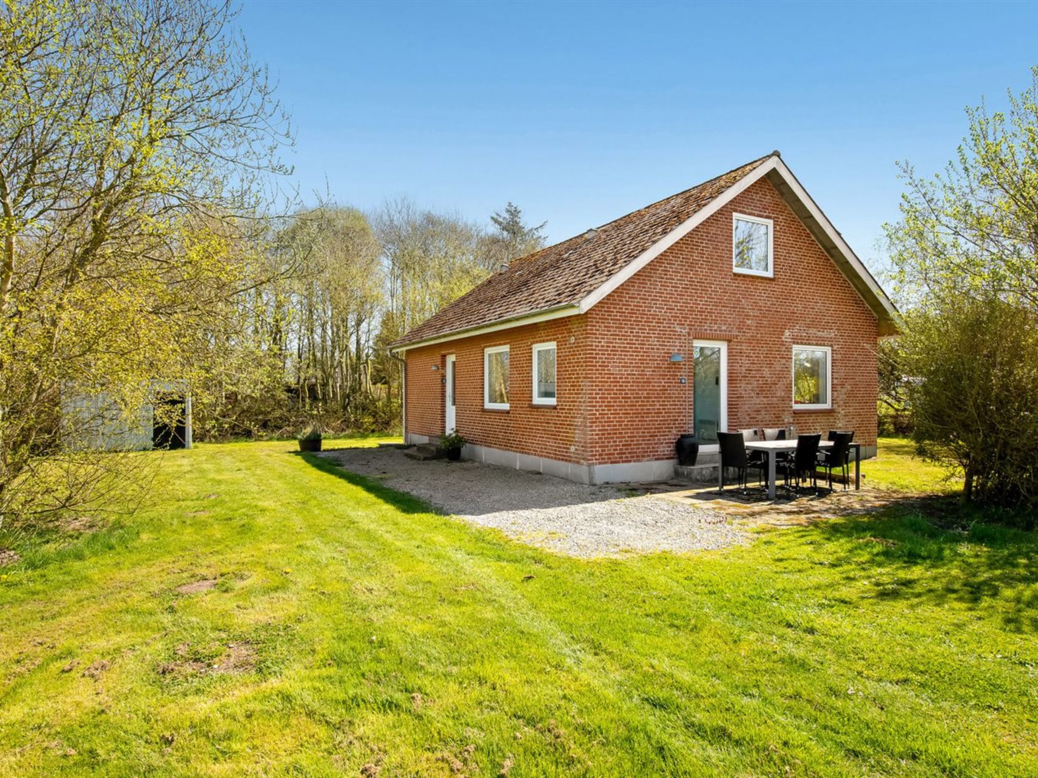 "Ewelina" - 15km from the sea - Buiten