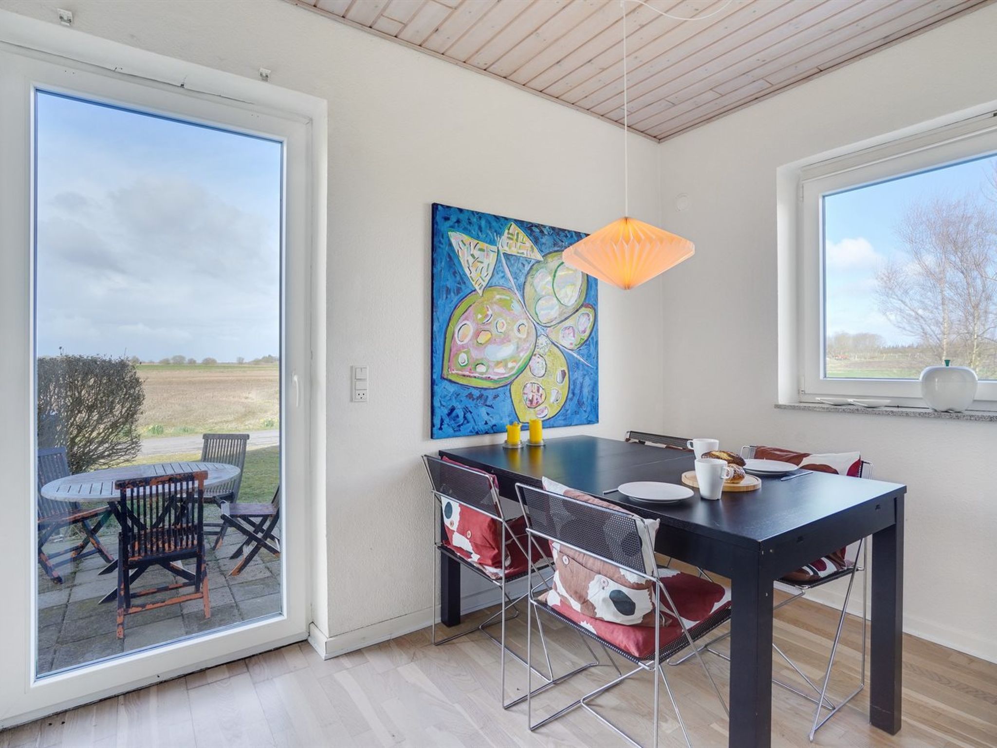 "Ewelina" - 15km from the sea - Binnen