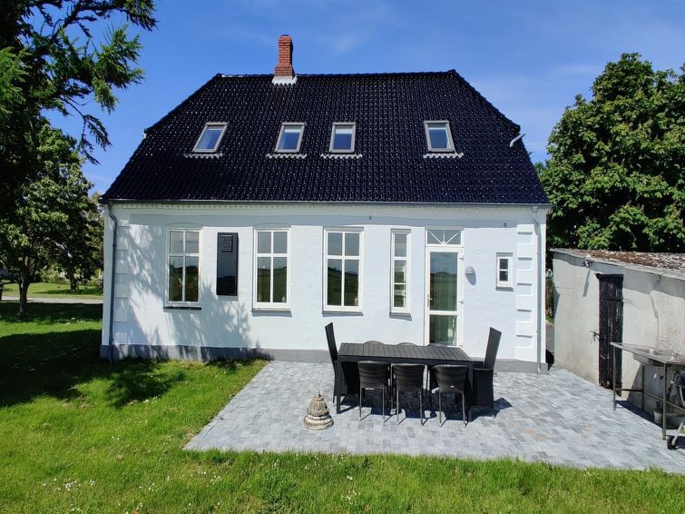 "Juuso" - 20km From The Sea - Nordsee