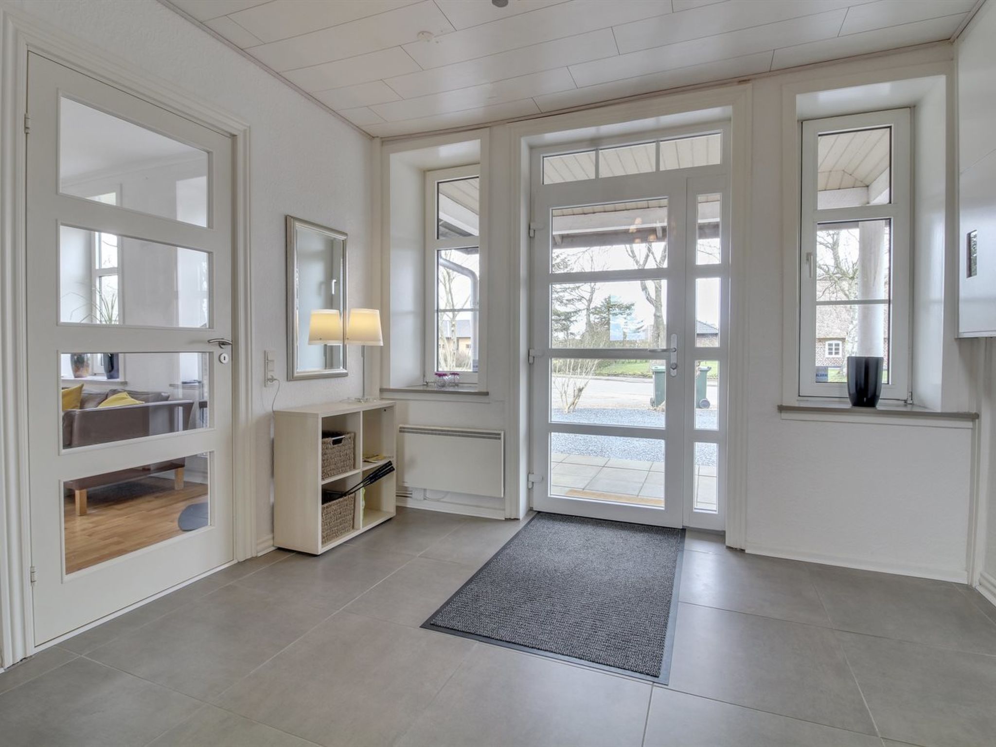 "Juuso" - 20km from the sea - Inside