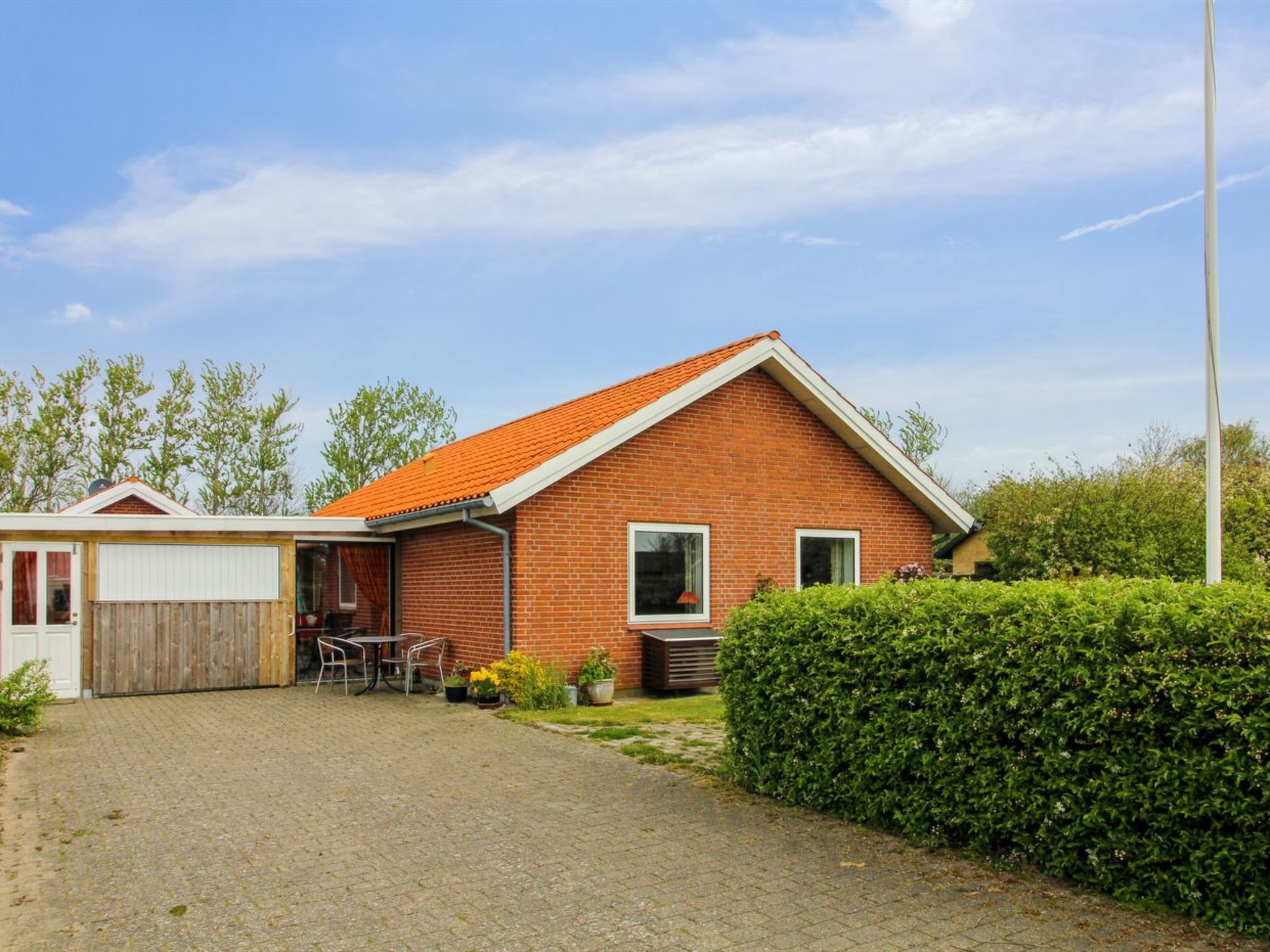 "Fiola" - 20km from the sea - Buiten