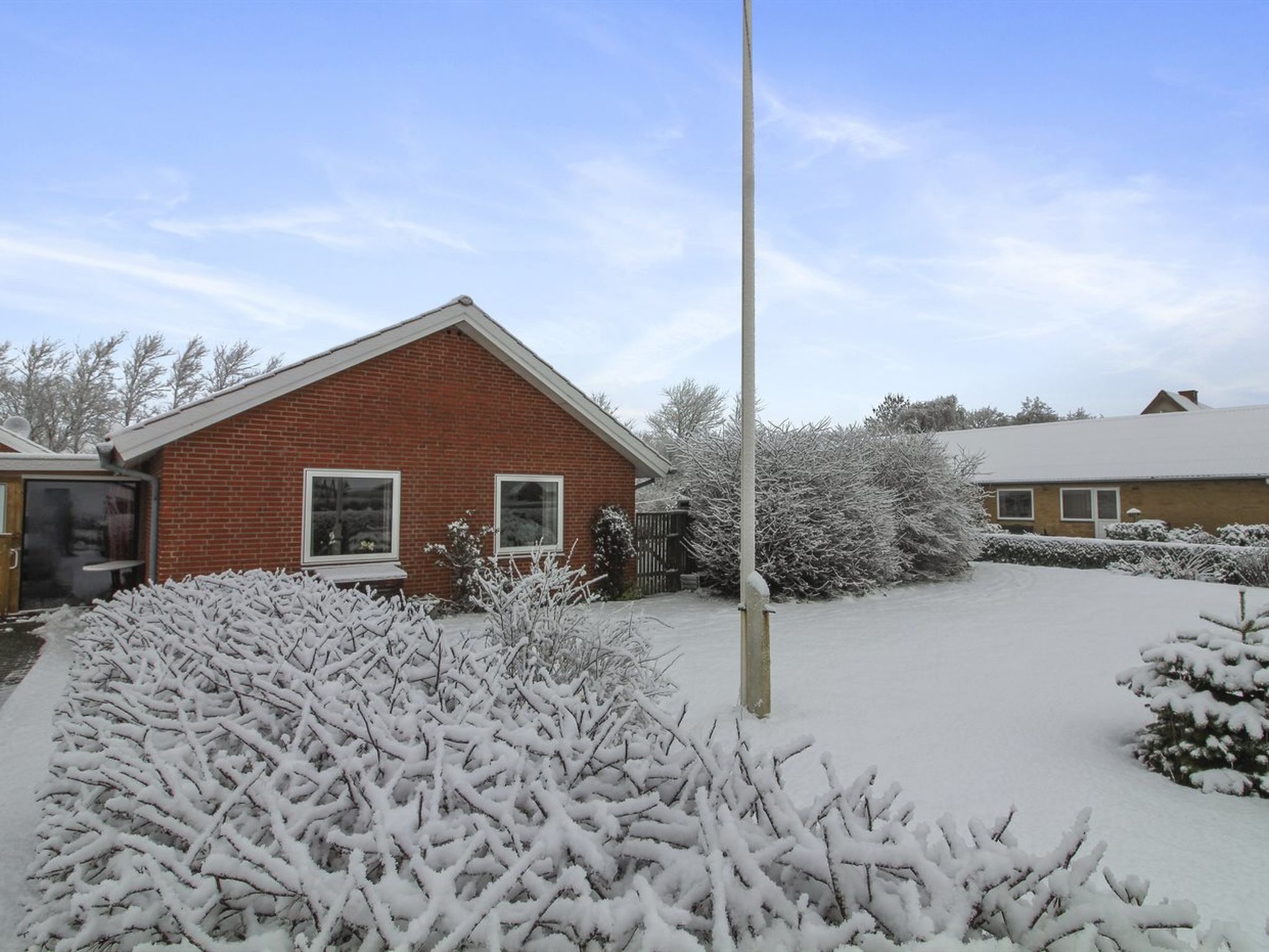 "Fiola" - 20km from the sea - Buiten
