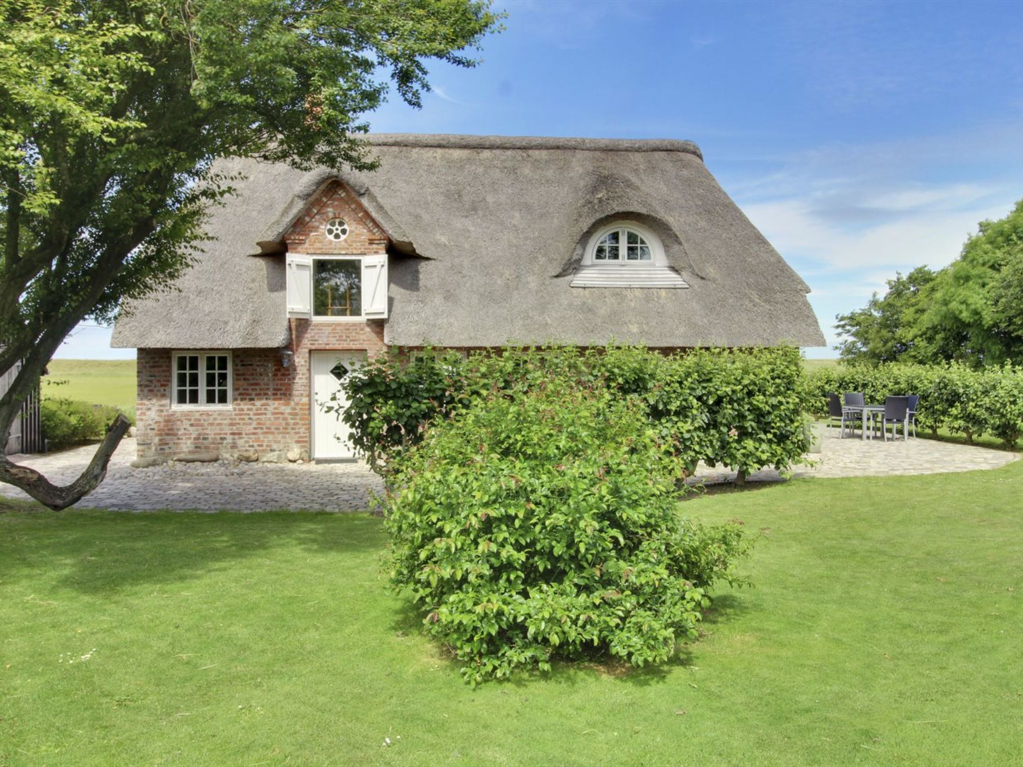 "Ingulf" - 18km from the sea - Draußen