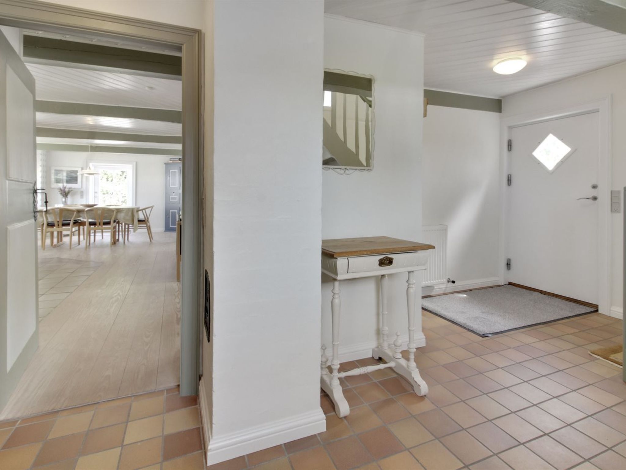 "Ingulf" - 18km from the sea - Drinnen