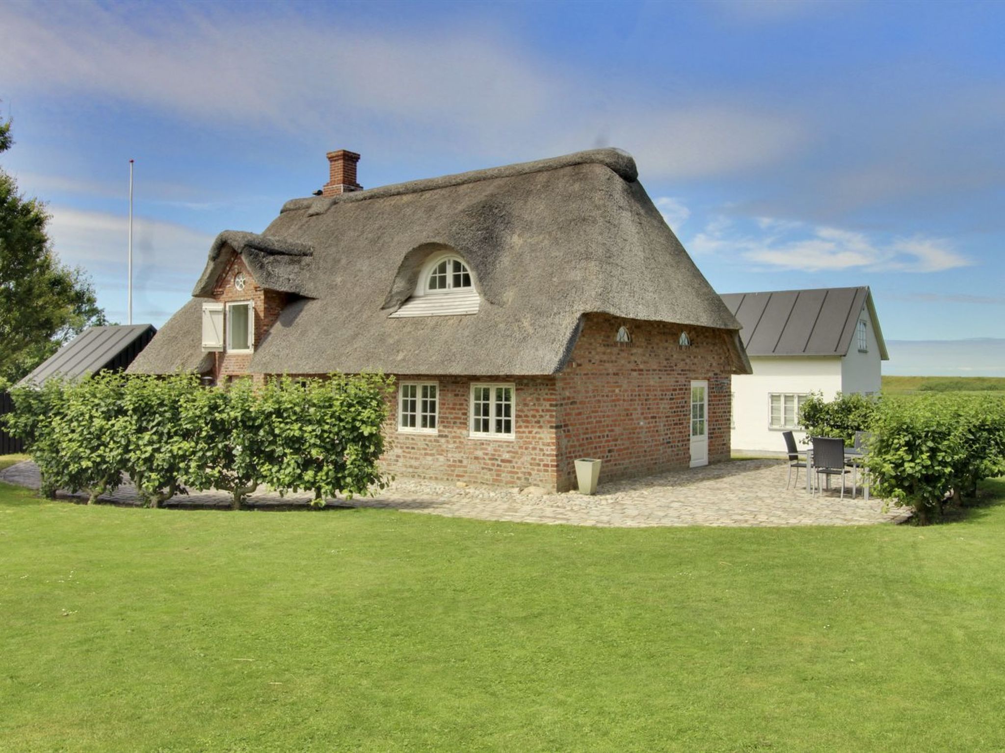 "Ingulf" - 18km from the sea - Draußen