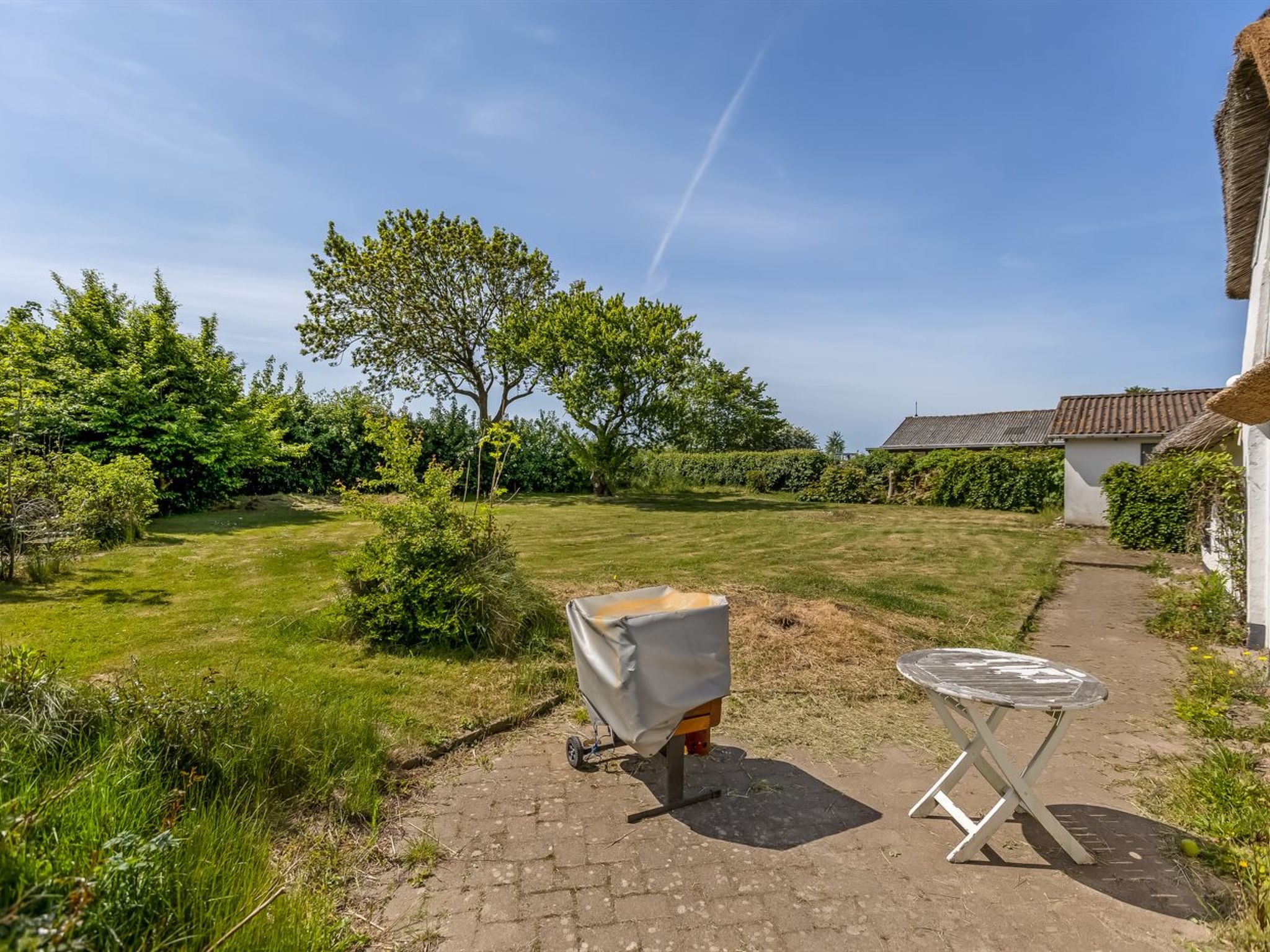 "Aughe" - 25km from the sea-Buiten