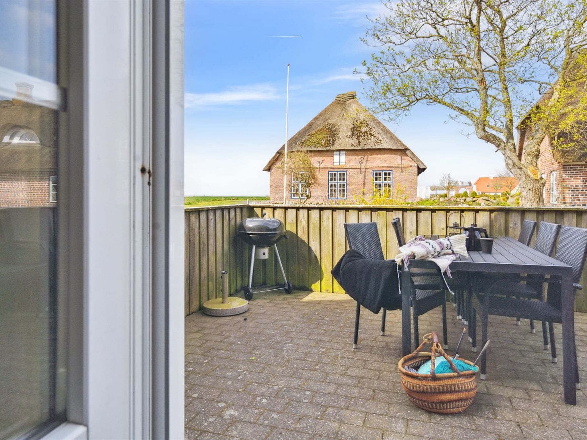 "Adine" - 13km from the sea - Buiten