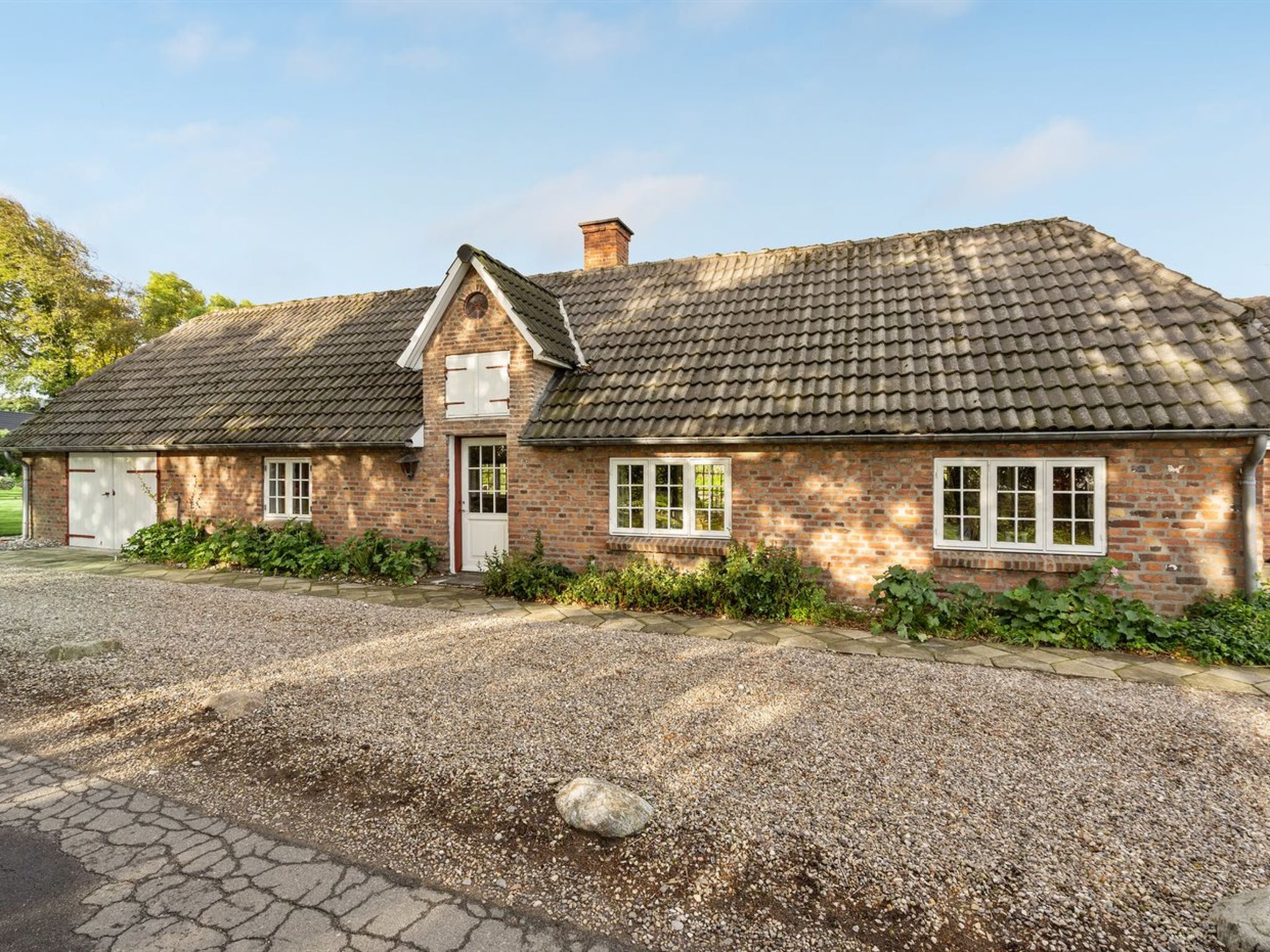 "Hedda" - 15km from the sea - Buiten