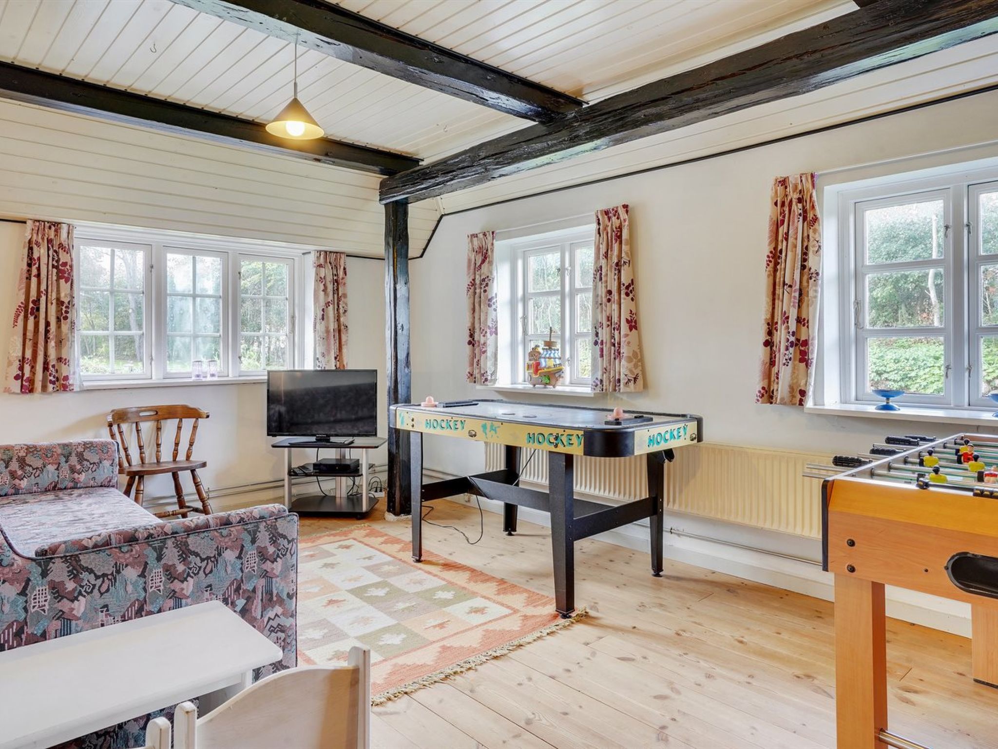 "Hedda" - 15km from the sea-Drinnen
