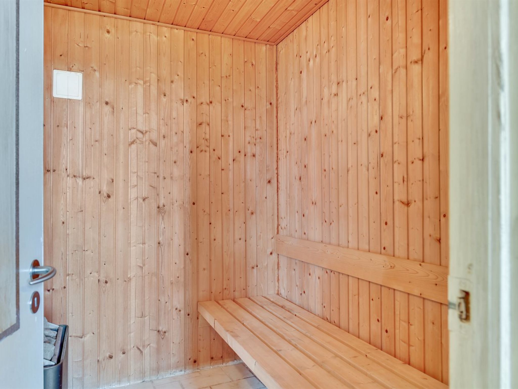 "Tilla" - 600m from the sea-Inside
