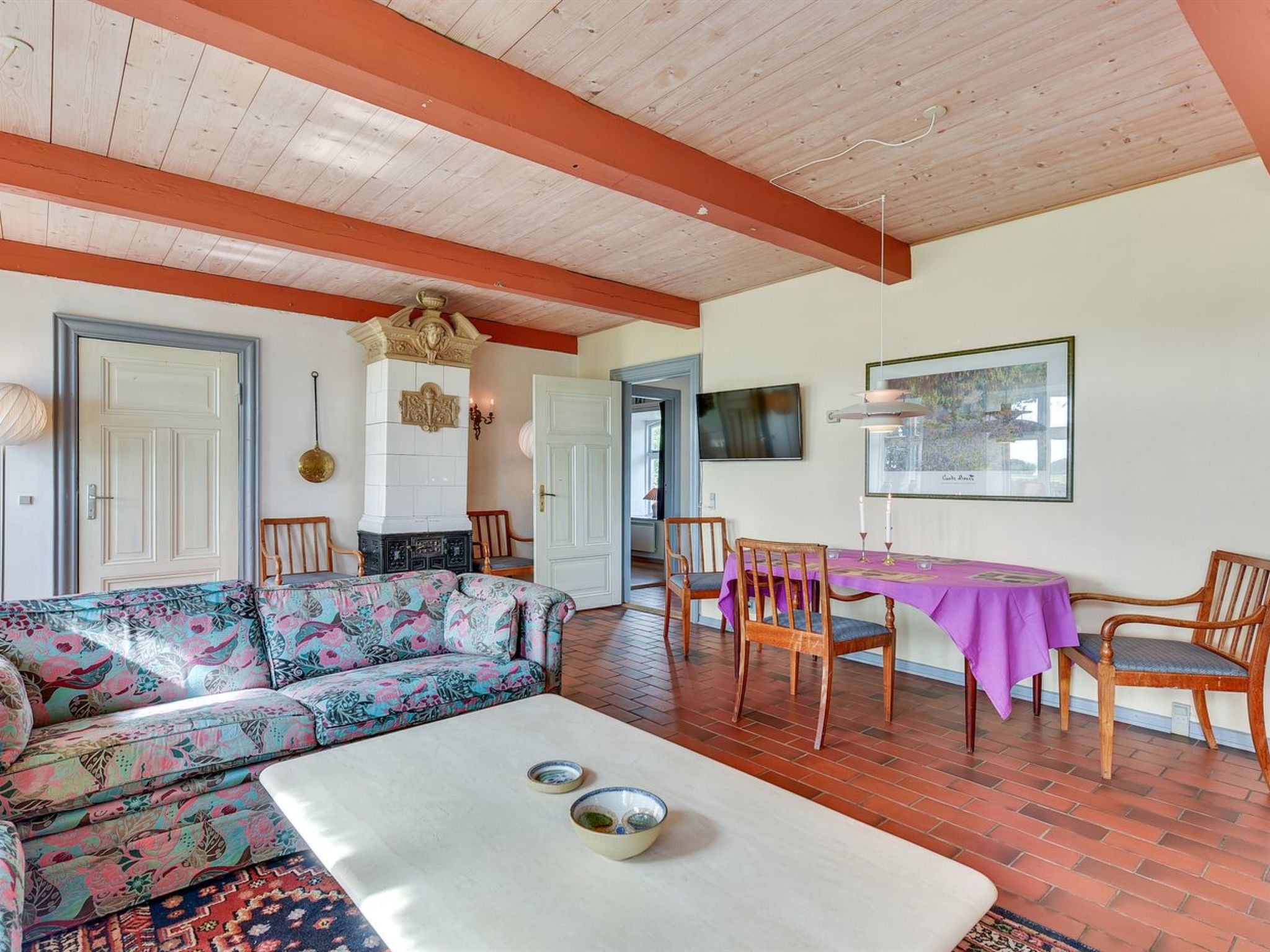 "Tilla" - 600m from the sea-Inside