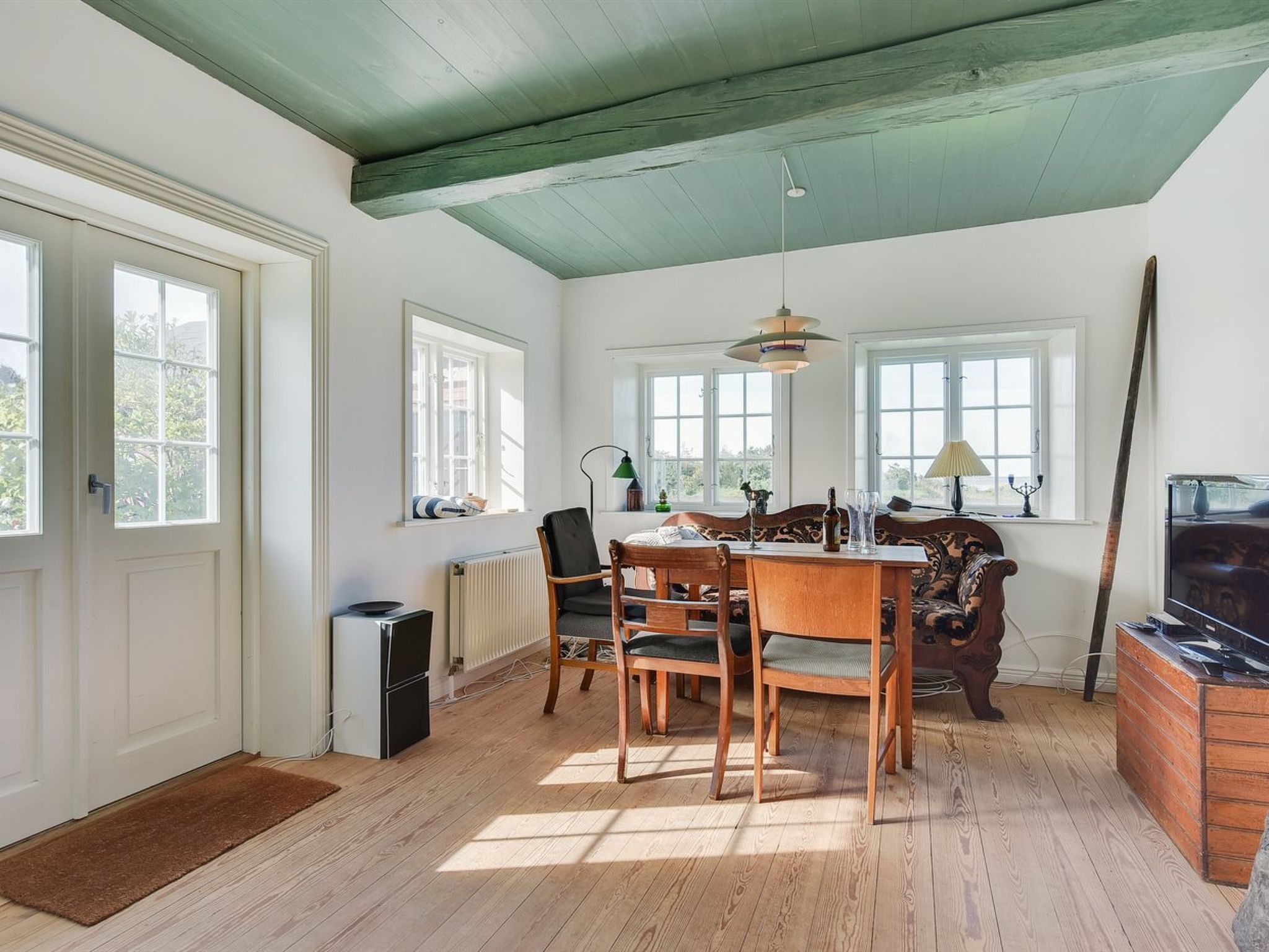 "Kielo" - 10km from the sea - Binnen