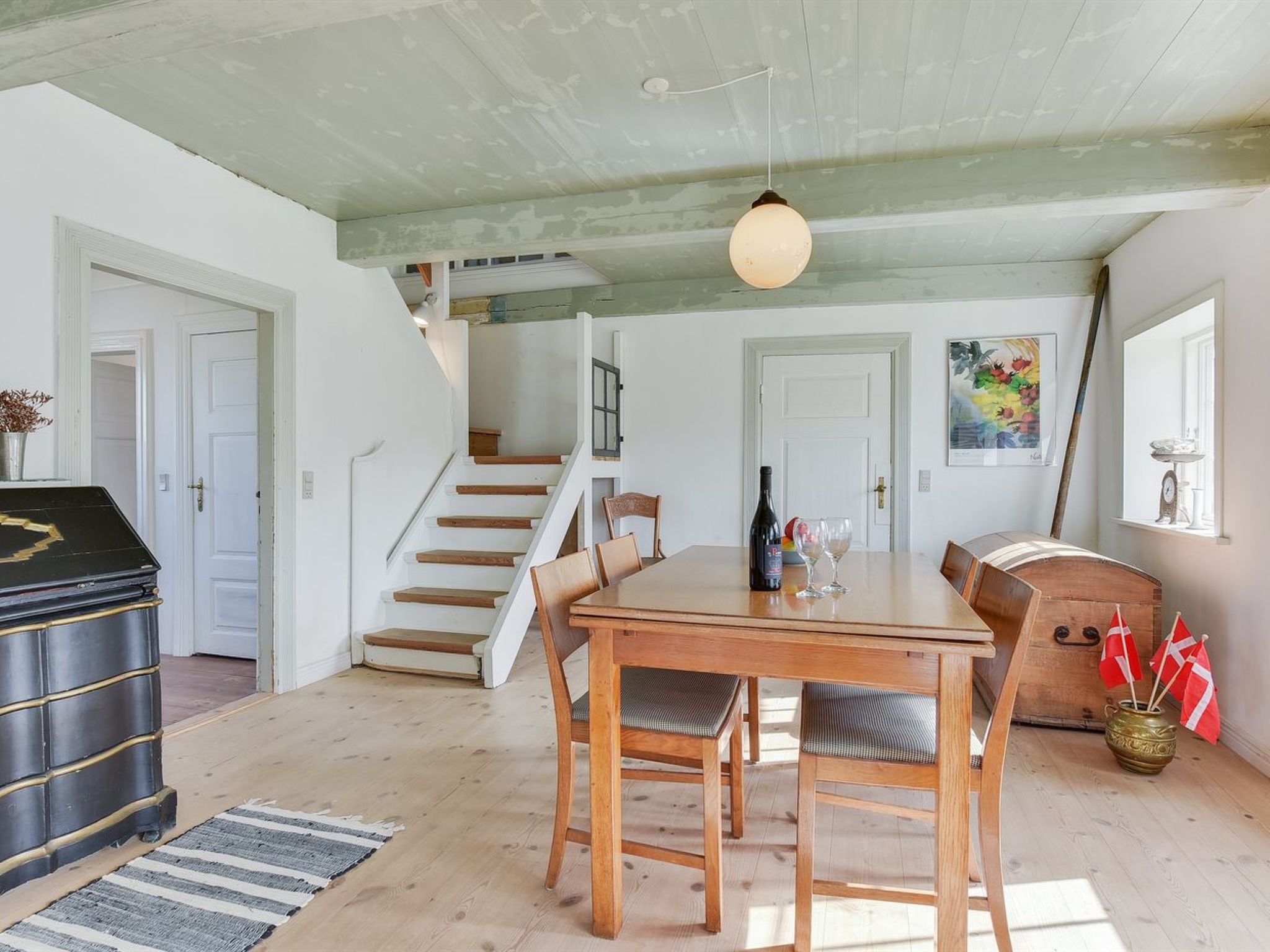"Kielo" - 10km from the sea - Binnen