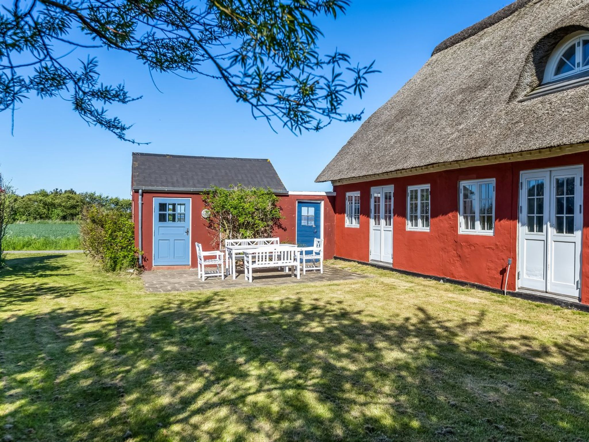 "Kielo" - 10km from the sea-Buiten