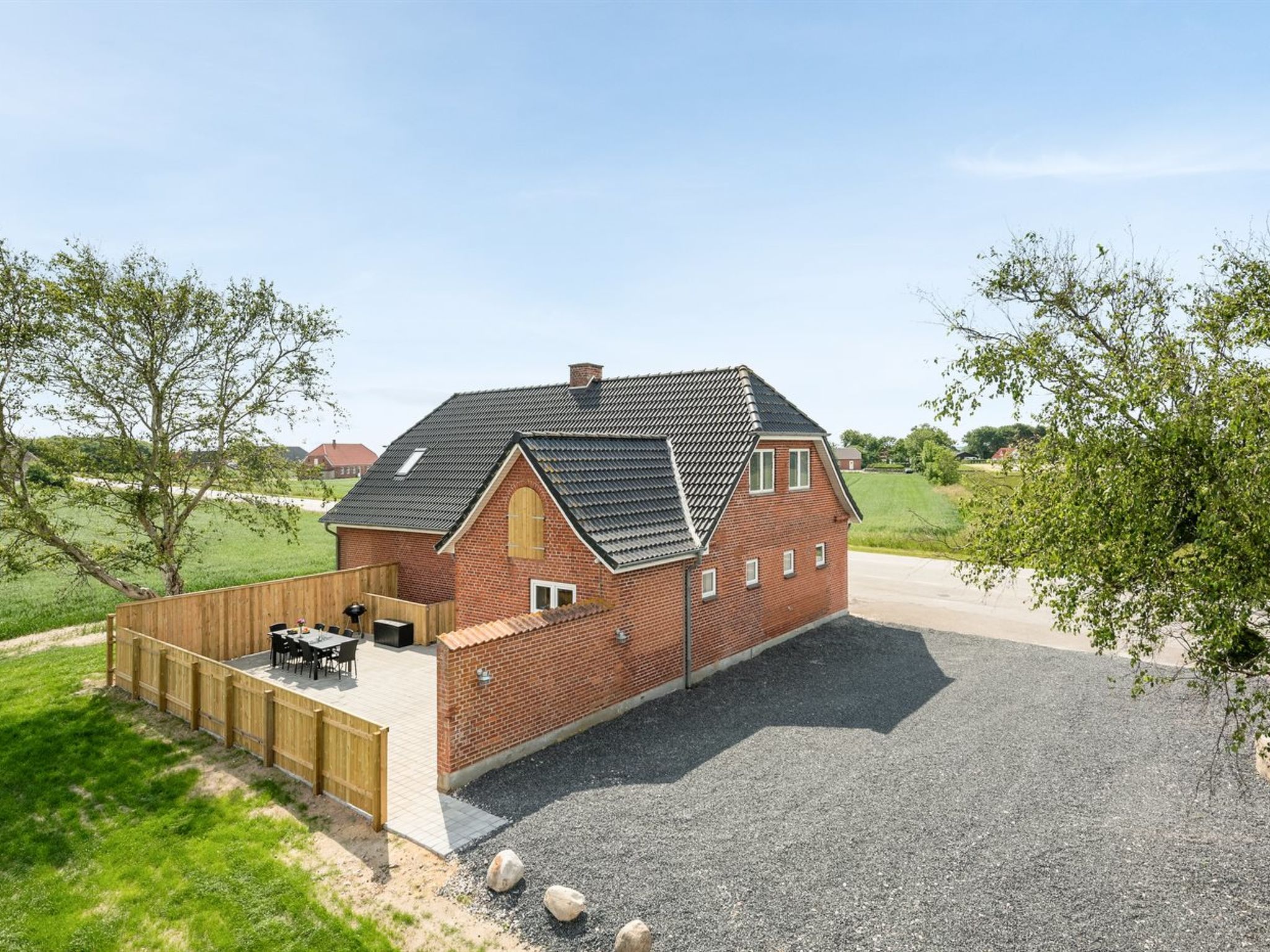 "Iina" - 13km from the sea - Buiten