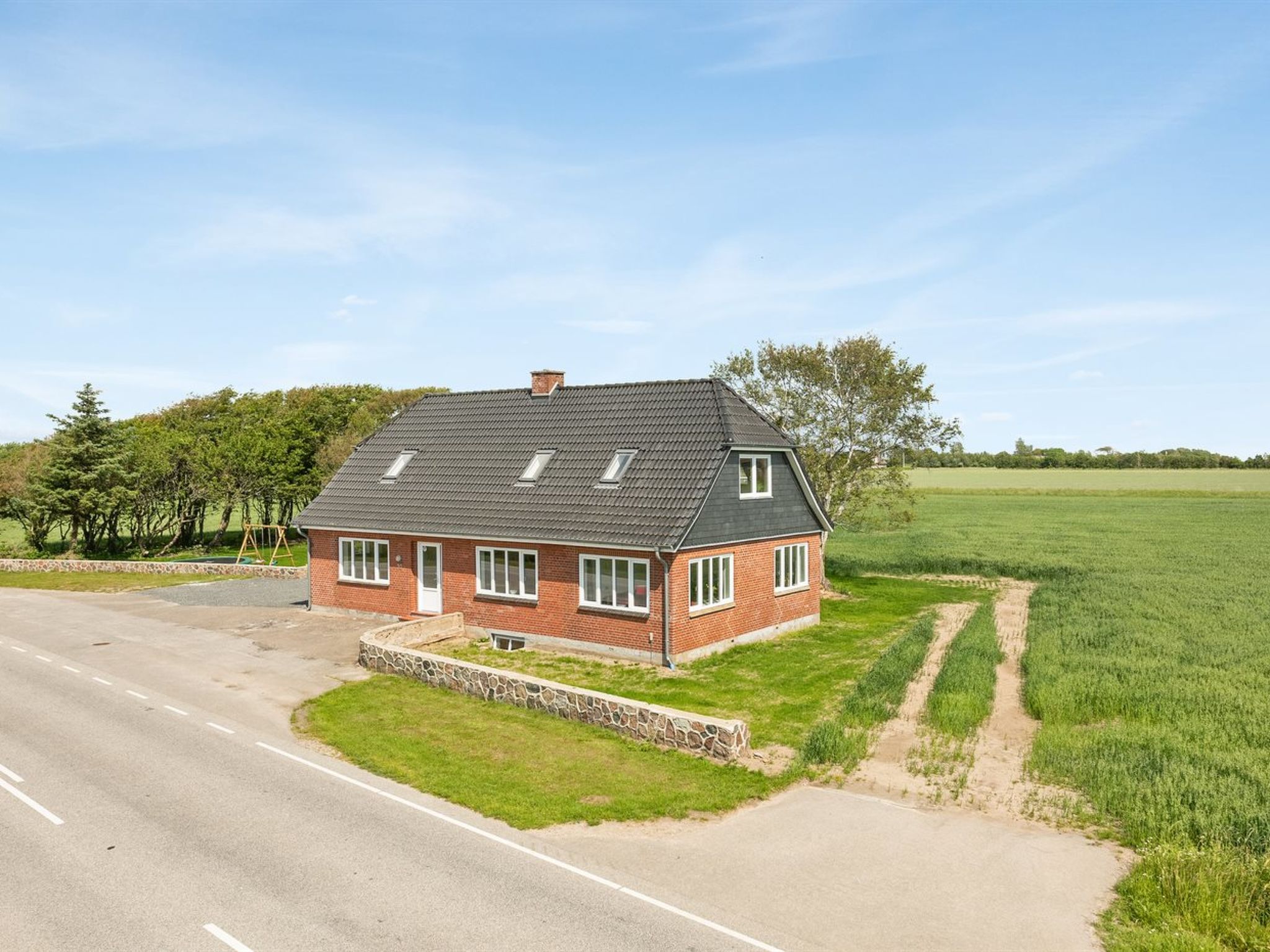 "Iina" - 13km from the sea - Buiten