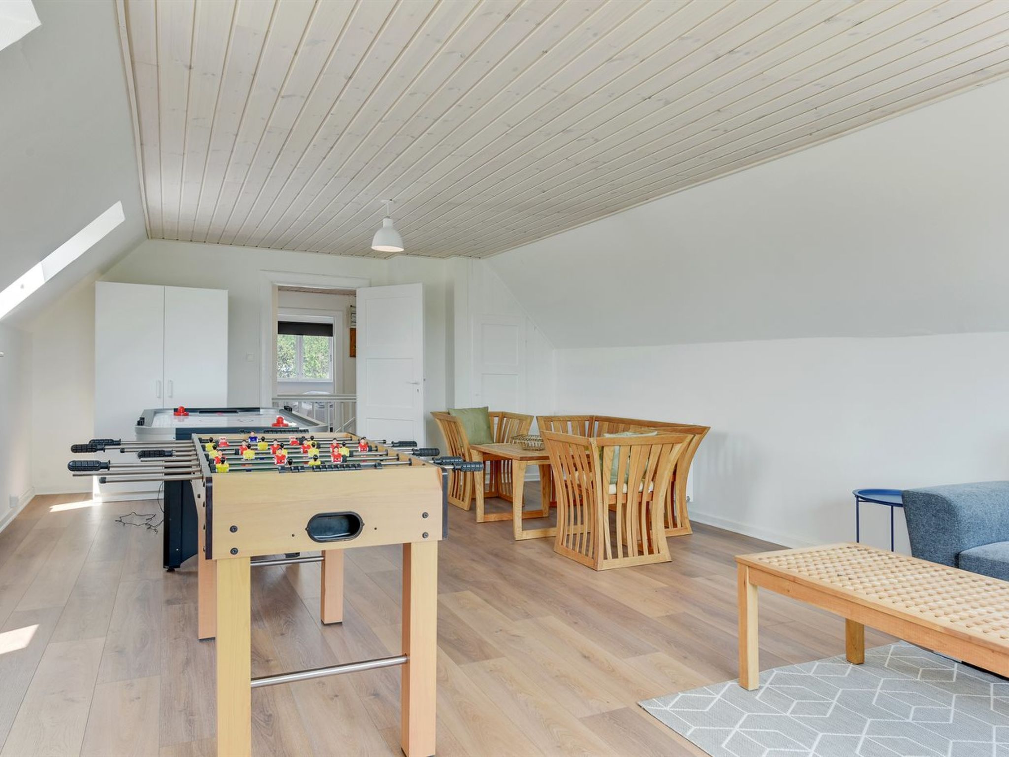 "Iina" - 13km from the sea - Binnen