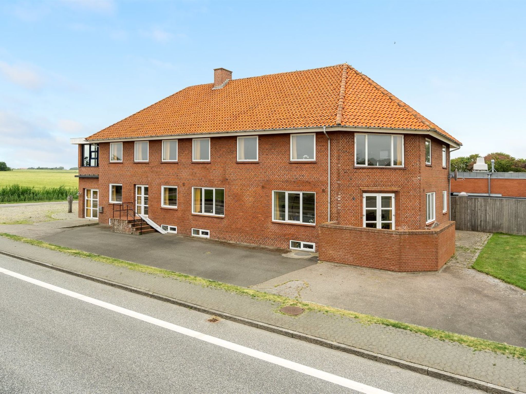 "Saga" - Buiten