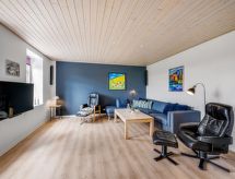 12-persoons vakantiehuis in Bredebro met zwembad en open haard - thumbnail 5