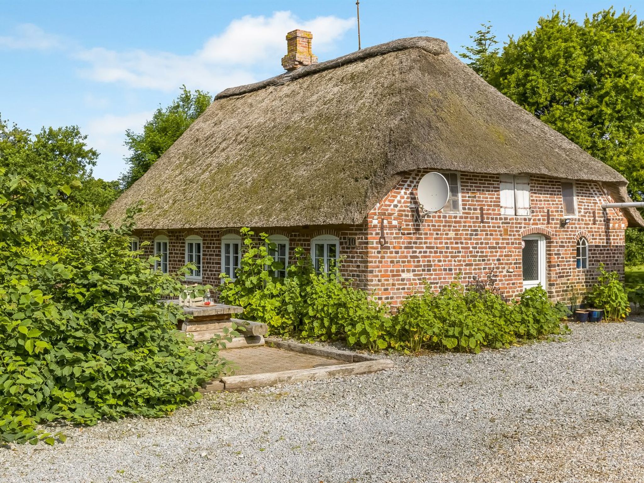 "Tuki" - 10km from the sea - Buiten