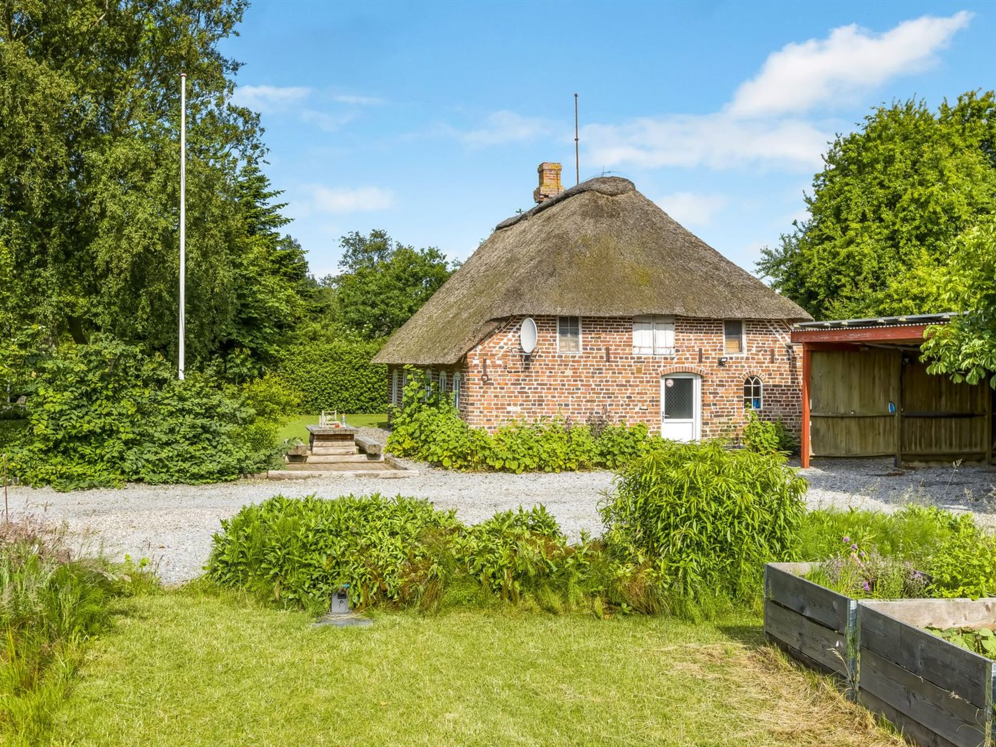 "Tuki" - 10km from the sea - Buiten