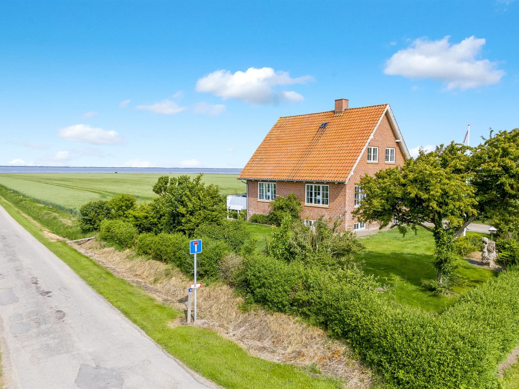 "Freja" - 12km from the sea - Buiten