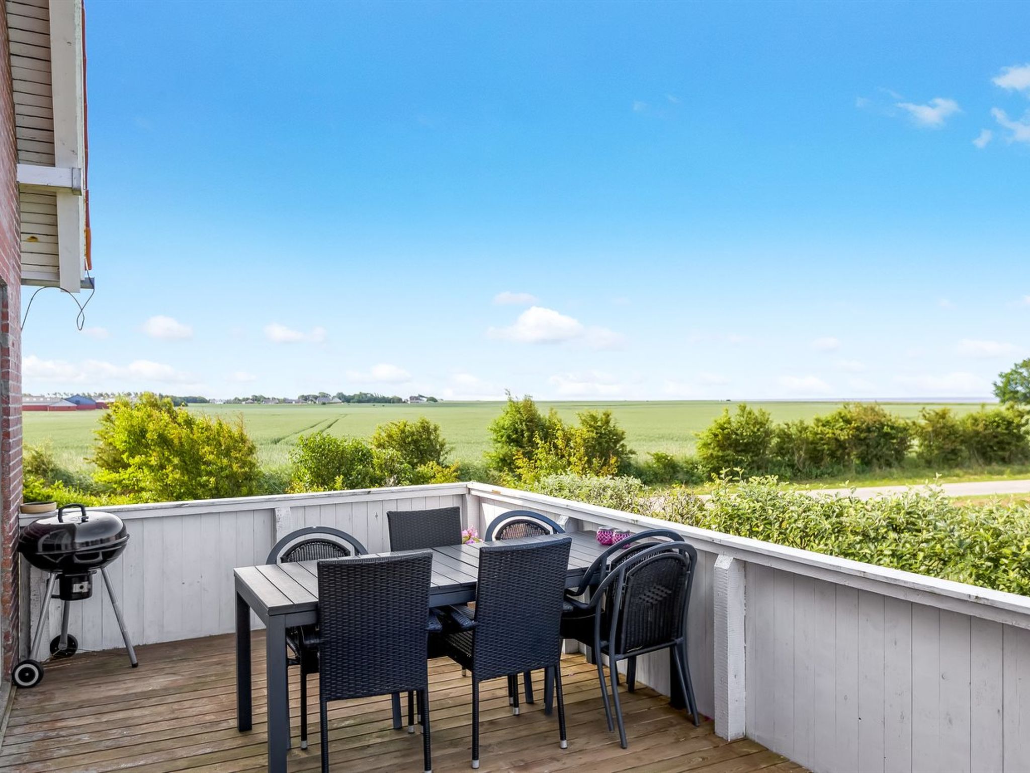 "Freja" - 12km from the sea - Buiten