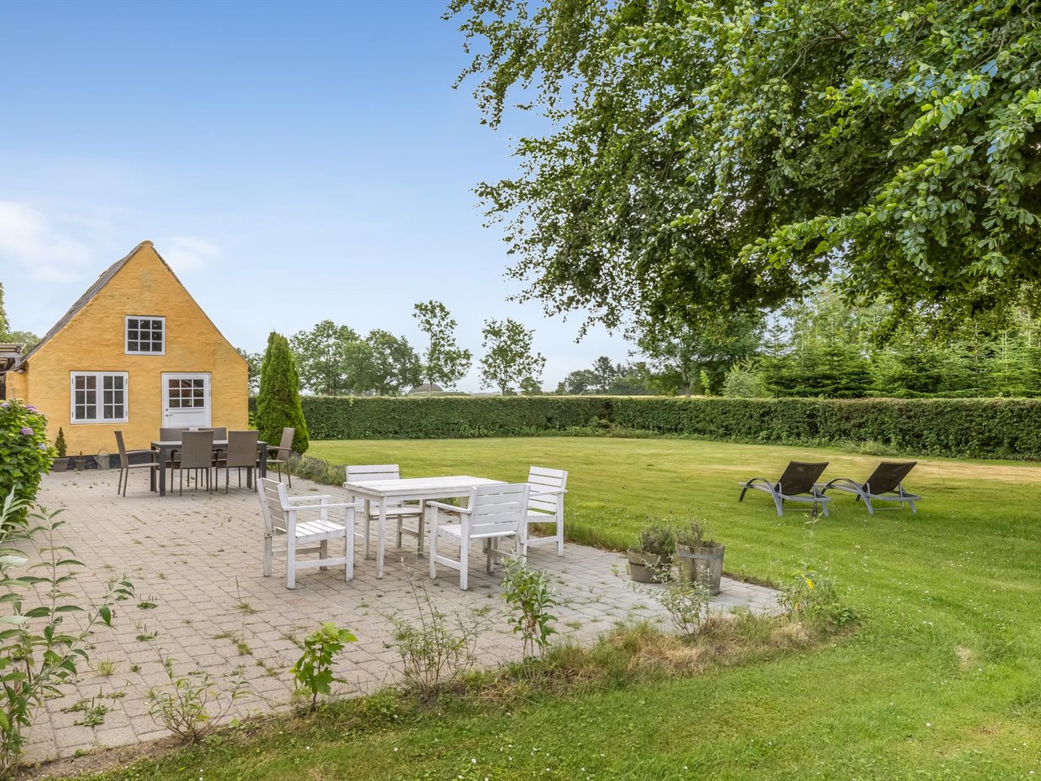 "Ilsa" - 9.8km from the sea
