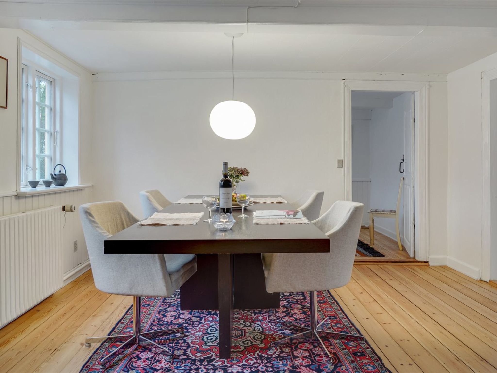 "Ilsa" - 9.8km from the sea-Binnen