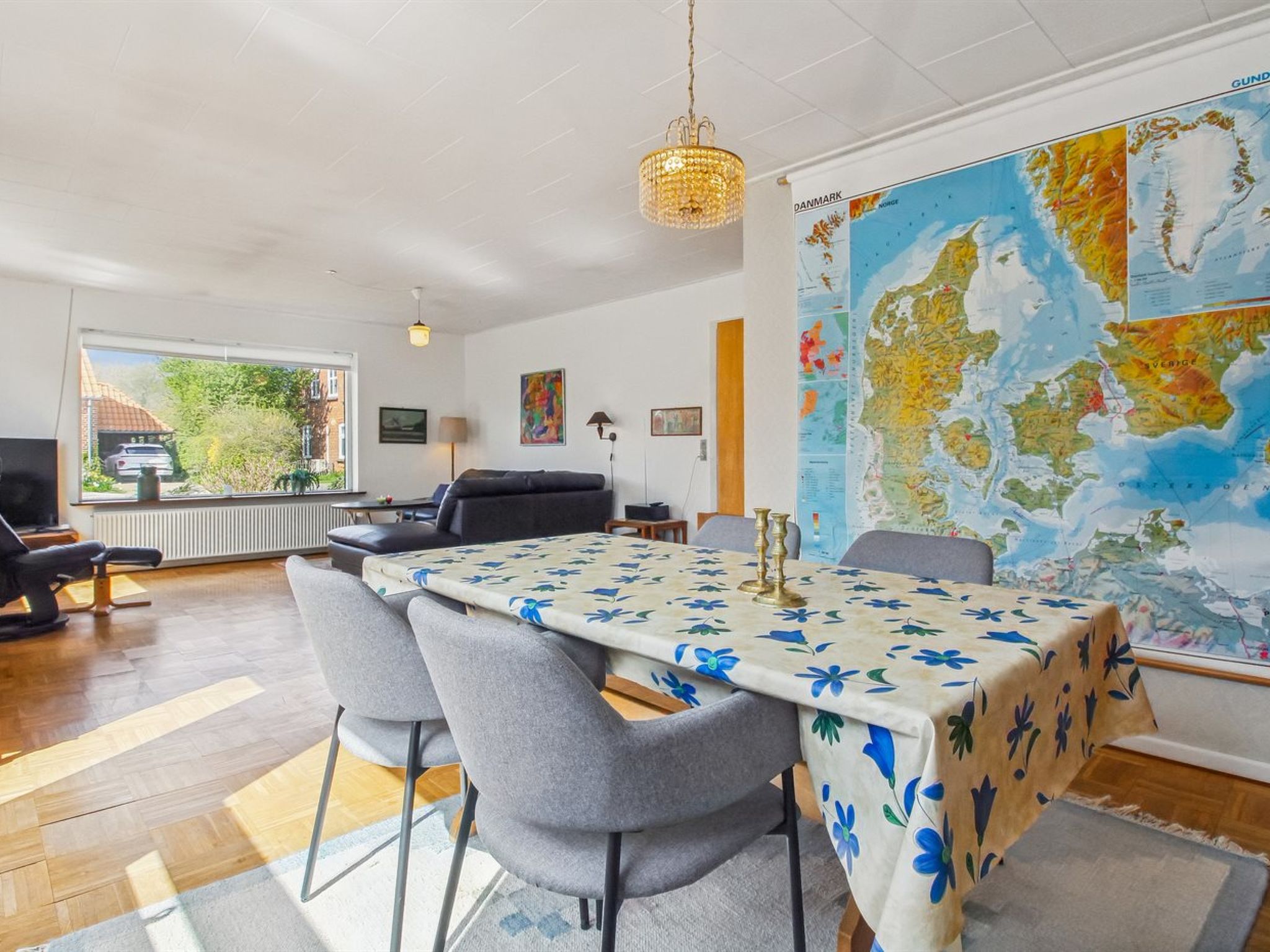 "Magh" - 9.8km from the sea - Binnen