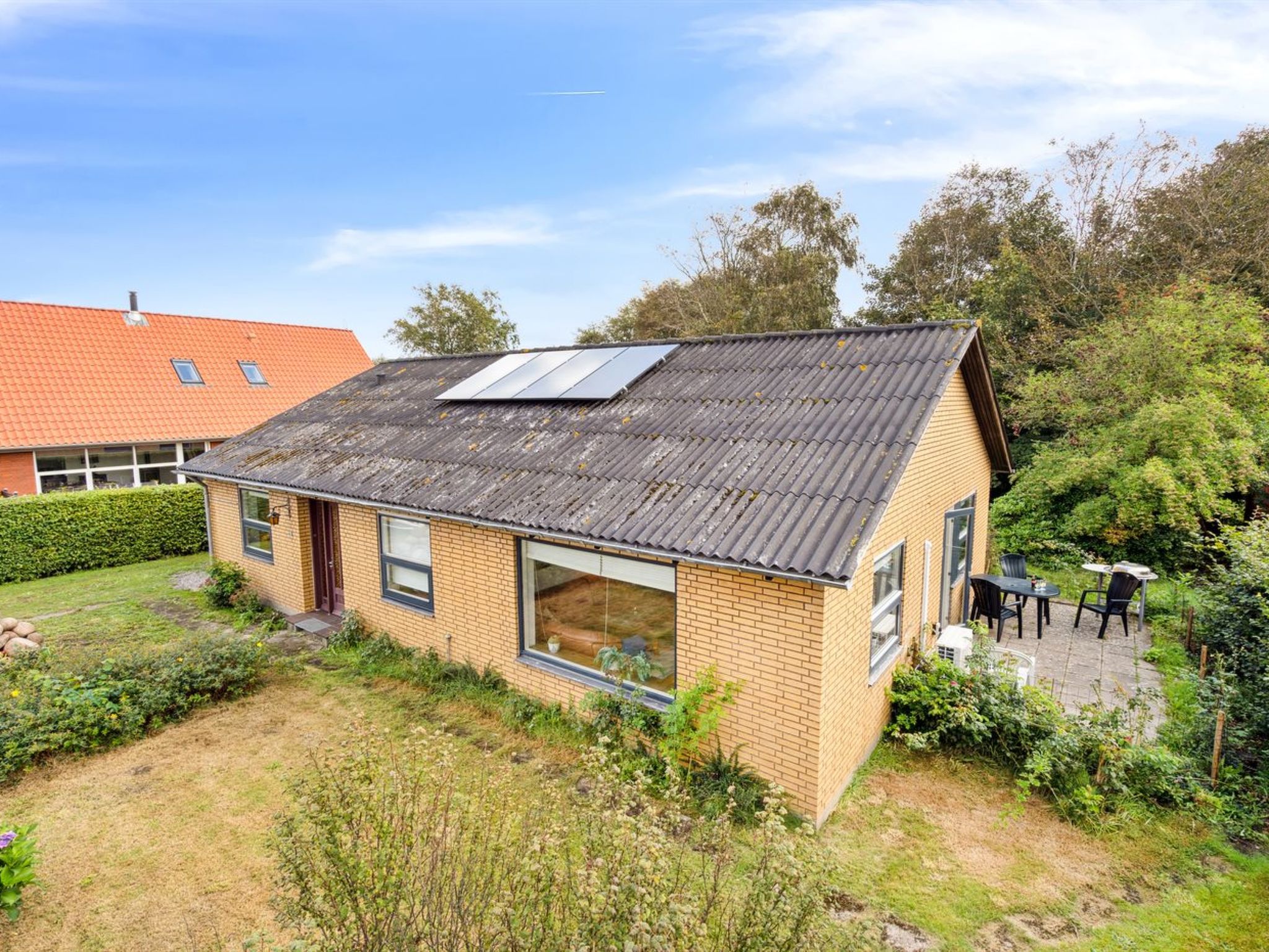 "Magh" - 9.8km from the sea - Buiten