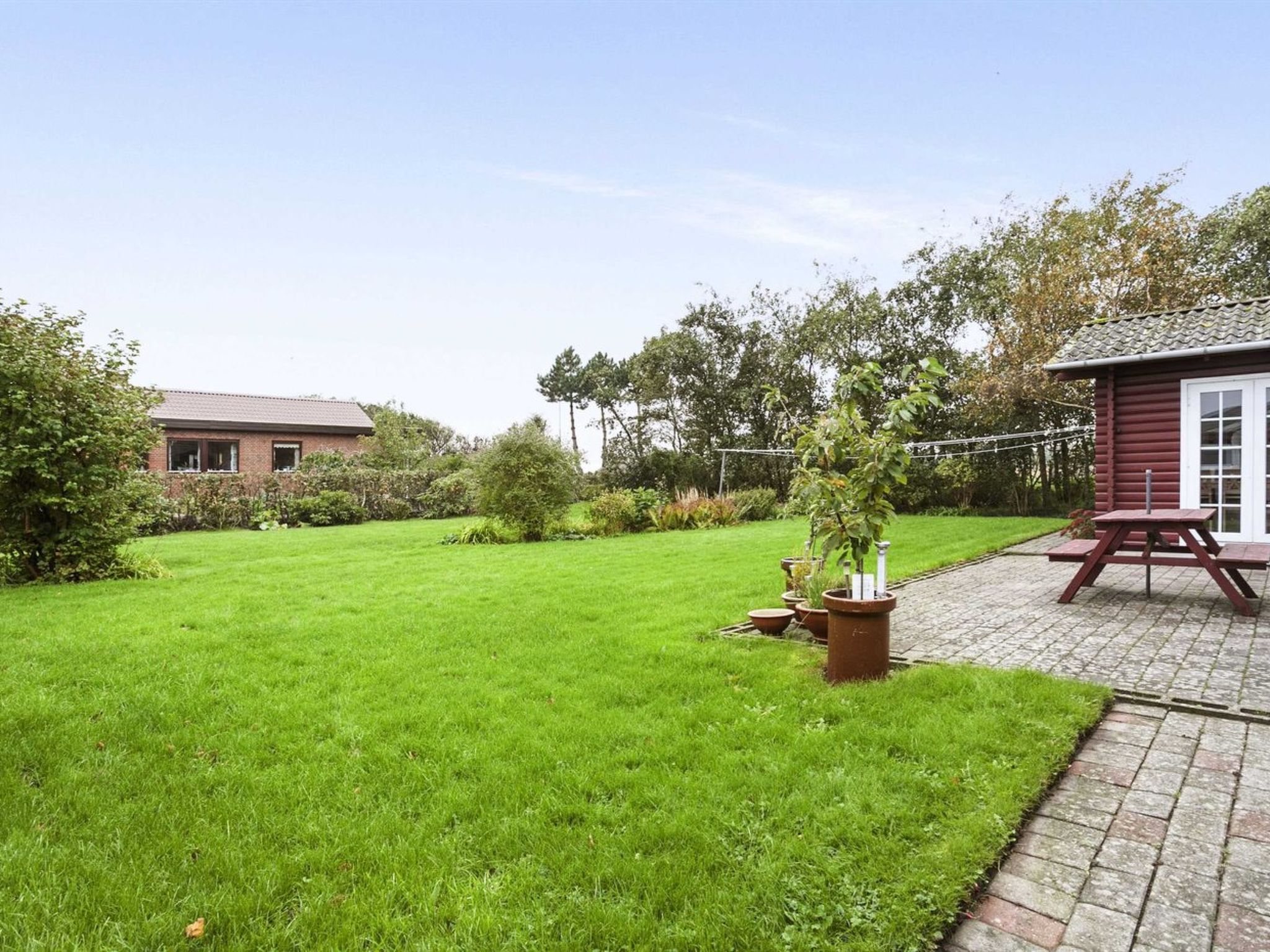 "Harrieth" - 16km from the sea - Buiten