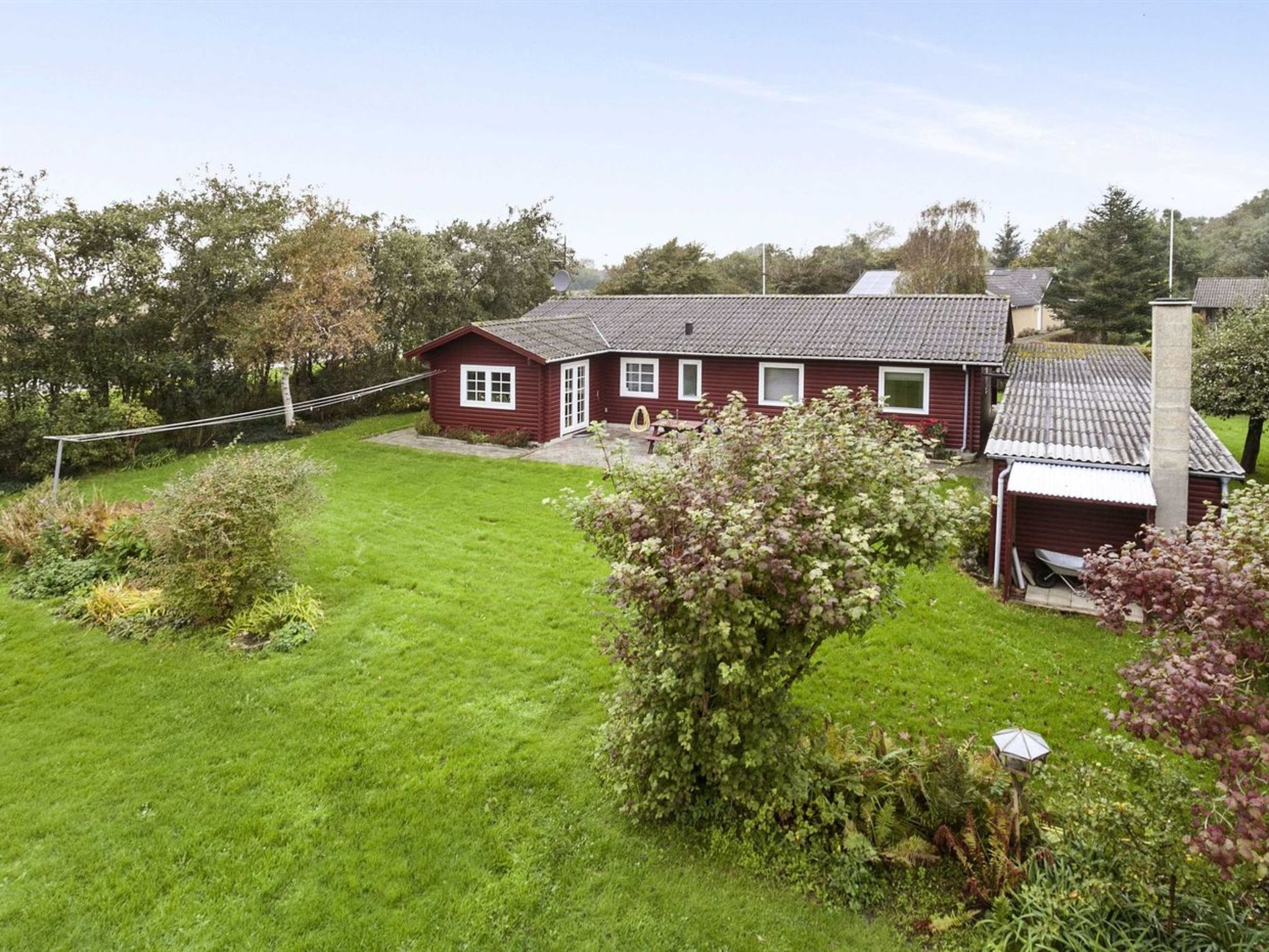 "Harrieth" - 16km from the sea - Buiten