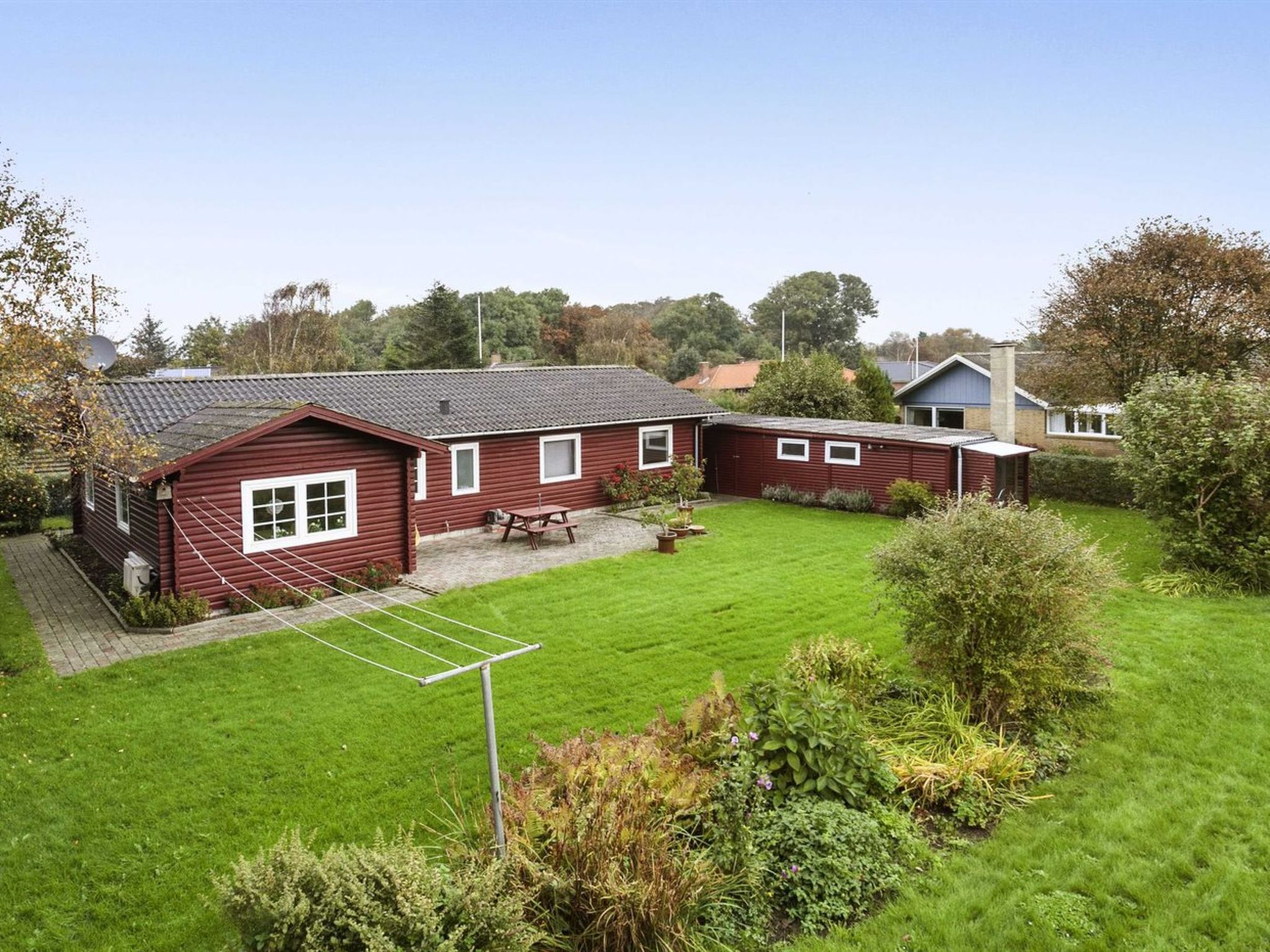 "Harrieth" - 16km from the sea - Buiten